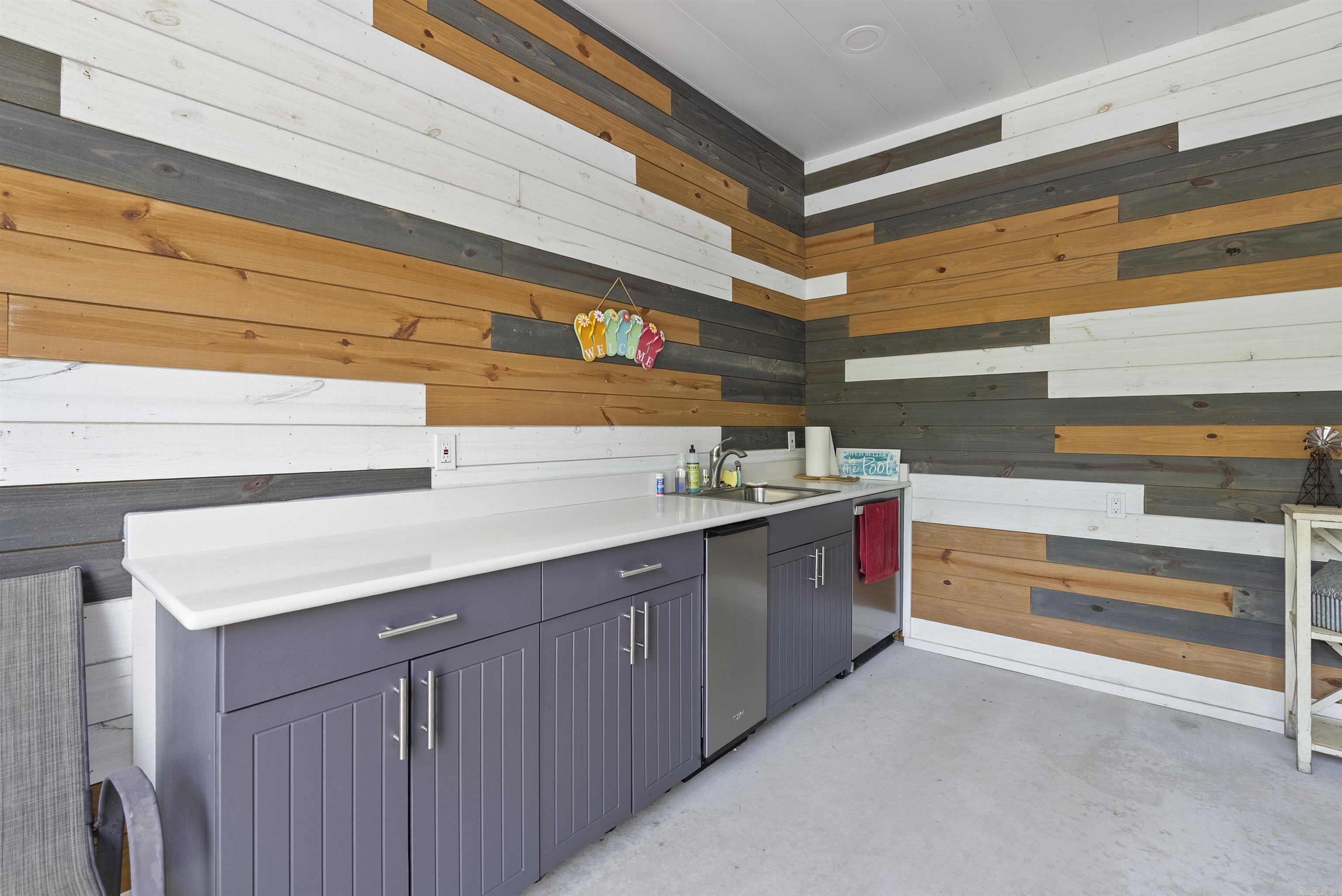 HAWK VALLEY ESTATES I - Residential