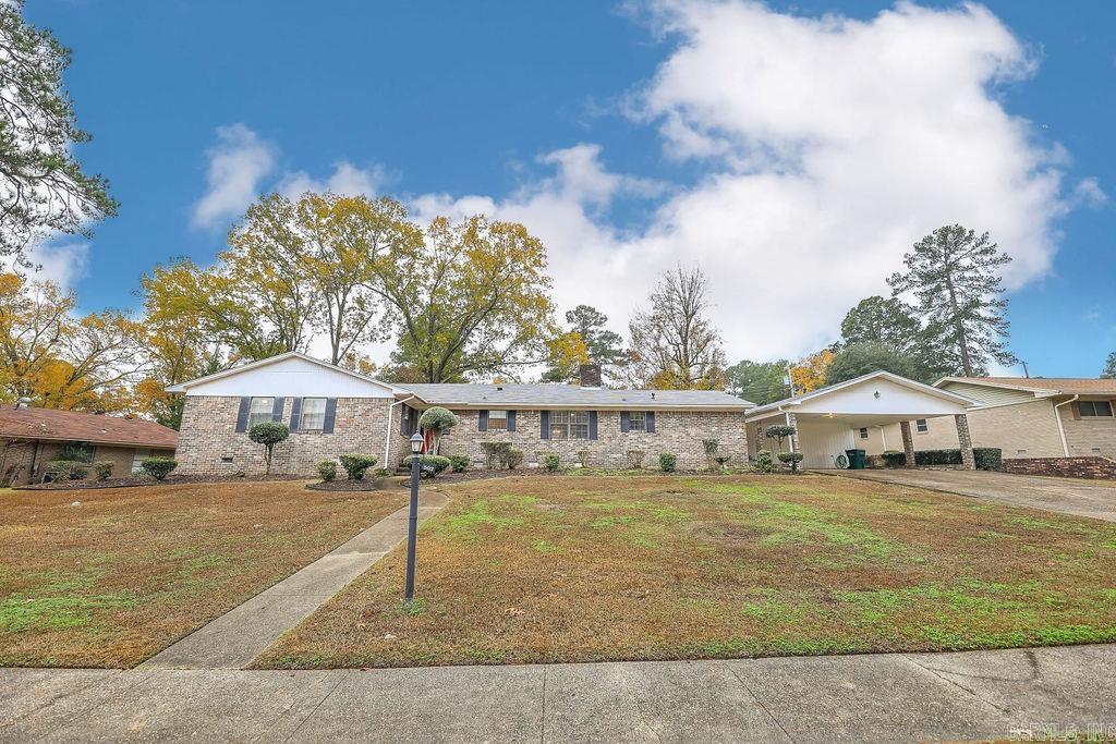 COUNTRY CLUB TERRACE - Residential