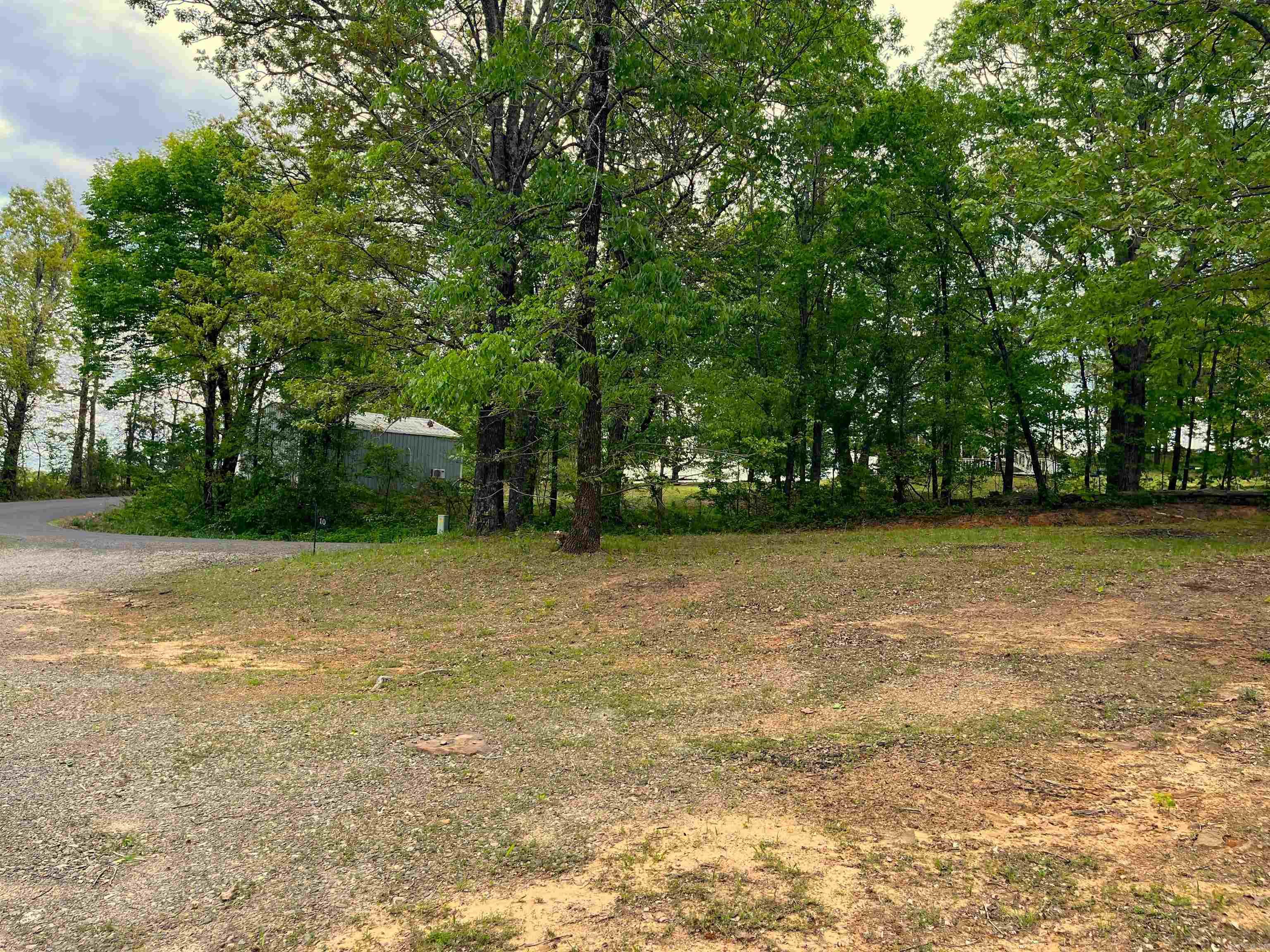 Greers Ferry-Outside - Residential