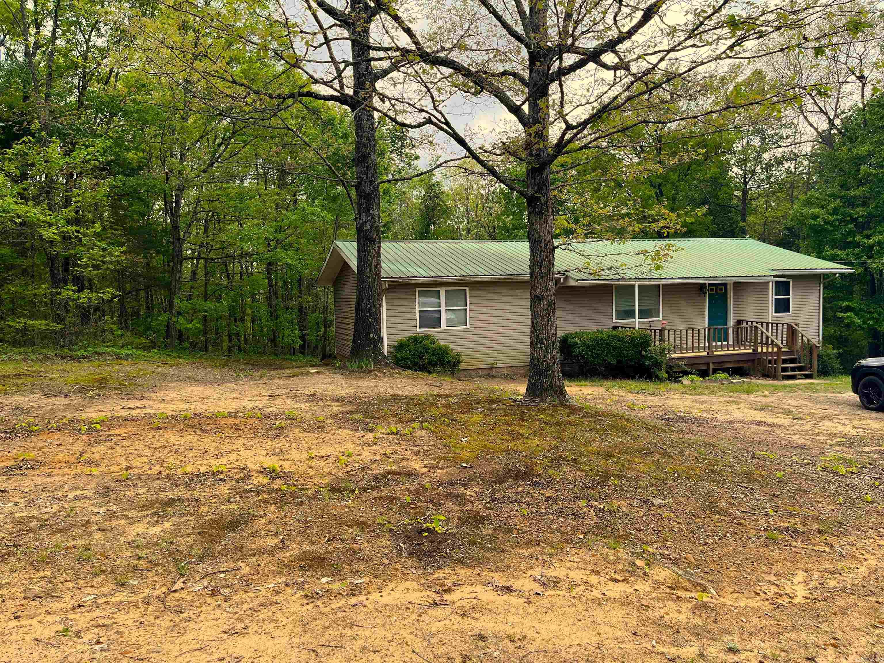 Greers Ferry-Outside - Residential