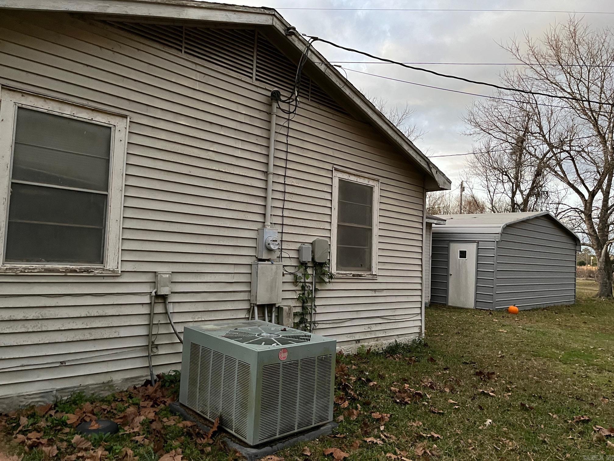 Metes & Bounds - Residential