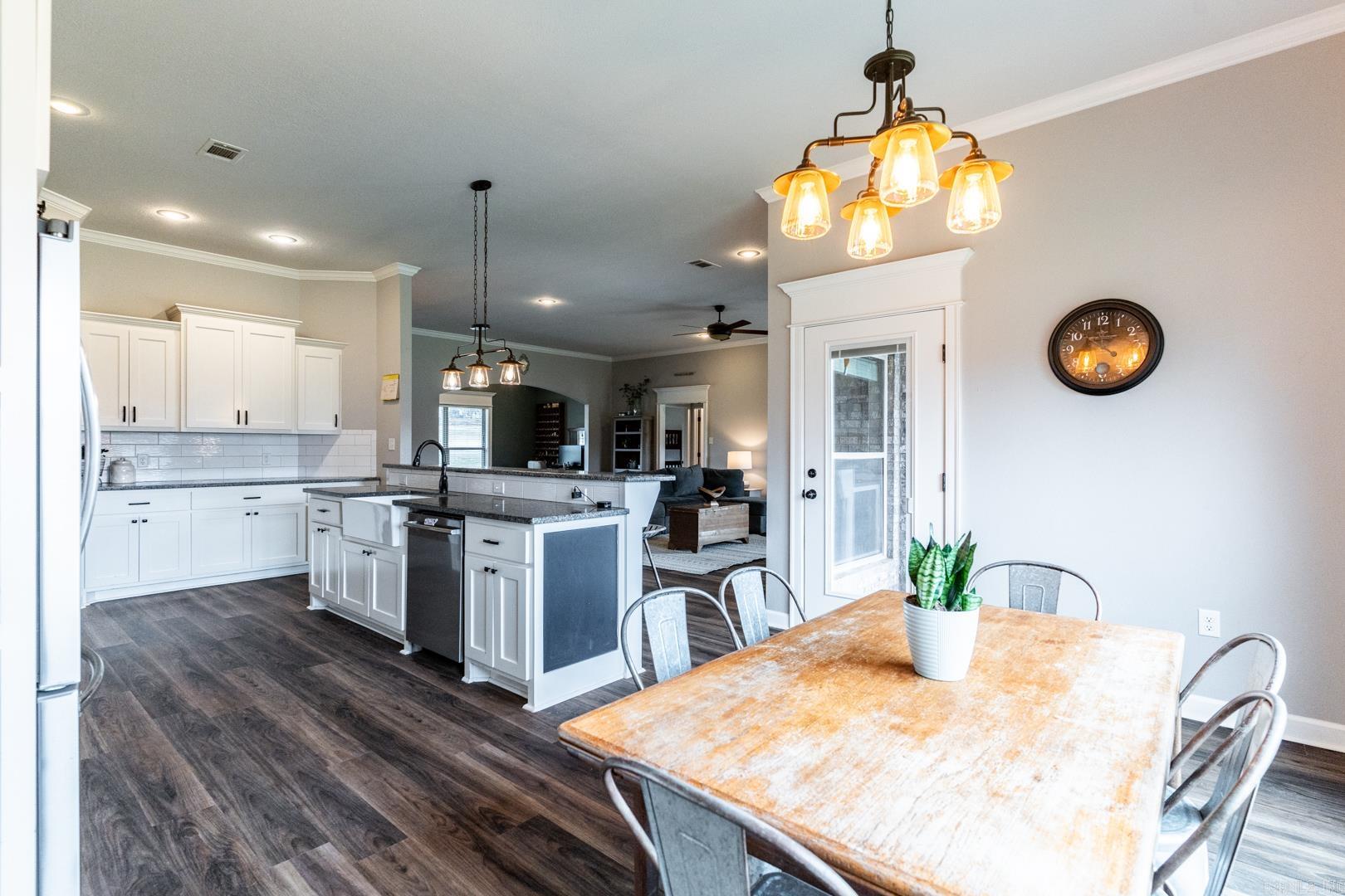 GREYSTONE - Residential