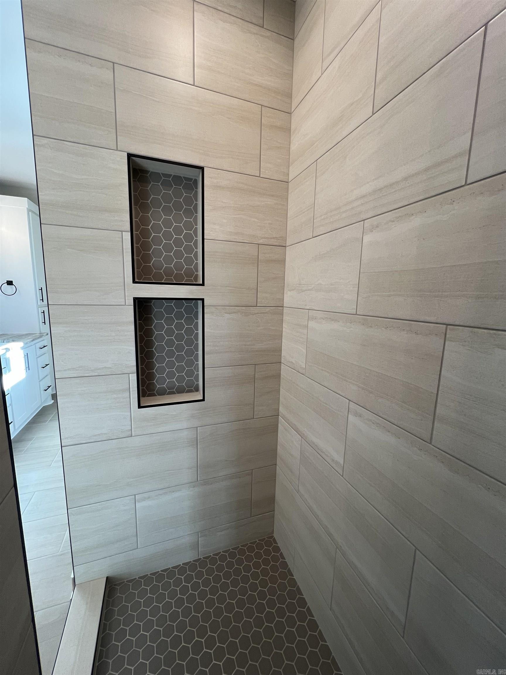 SPENCER CROSSING LLC - Residential