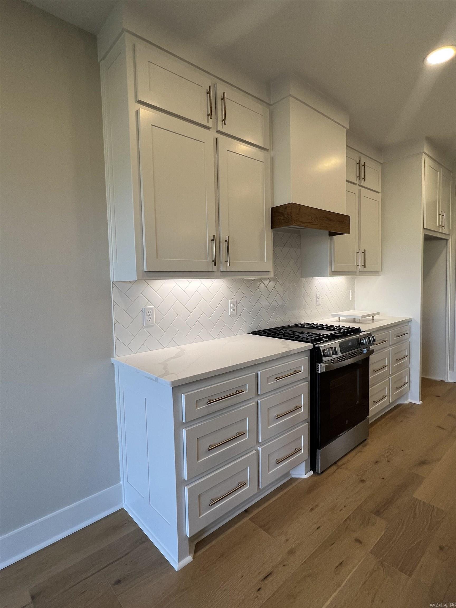 SPENCER CROSSING LLC - Residential