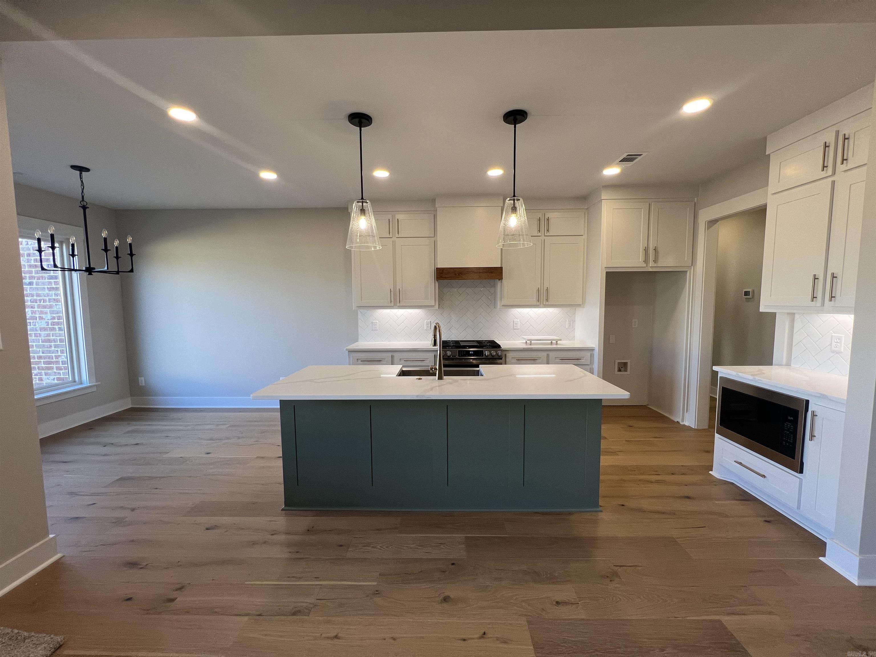 SPENCER CROSSING LLC - Residential