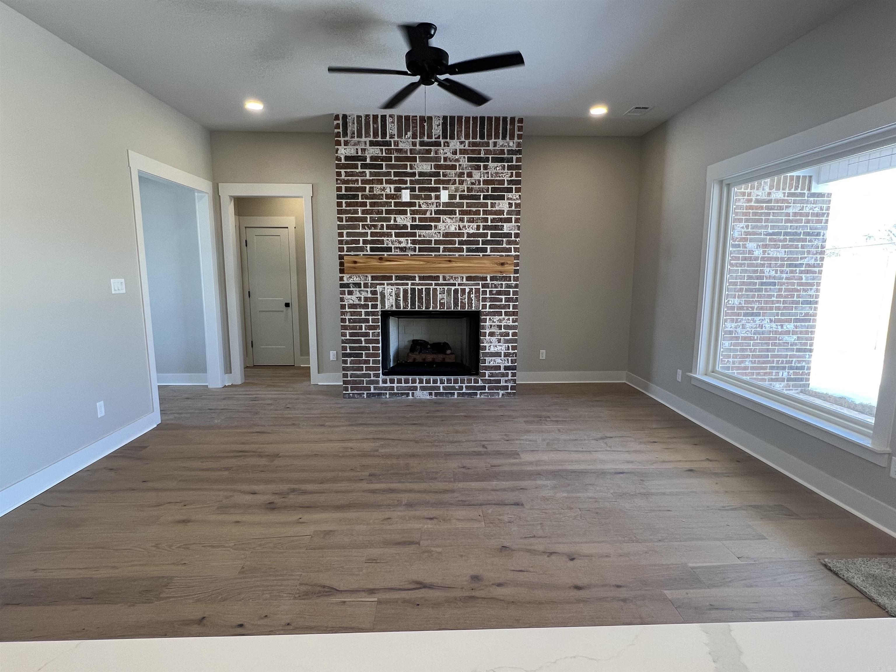 SPENCER CROSSING LLC - Residential