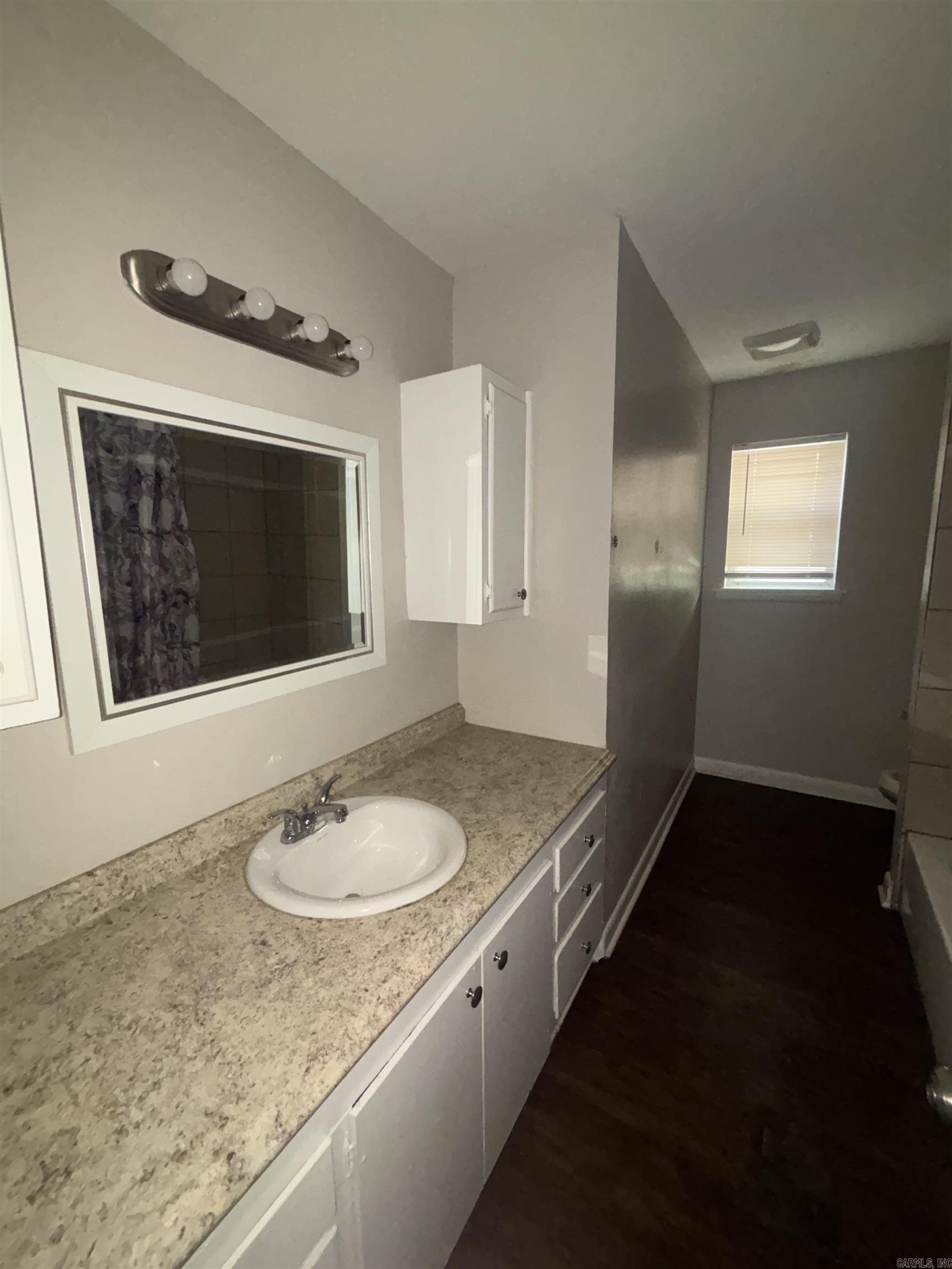 INTERURBAN HGTS - Residential