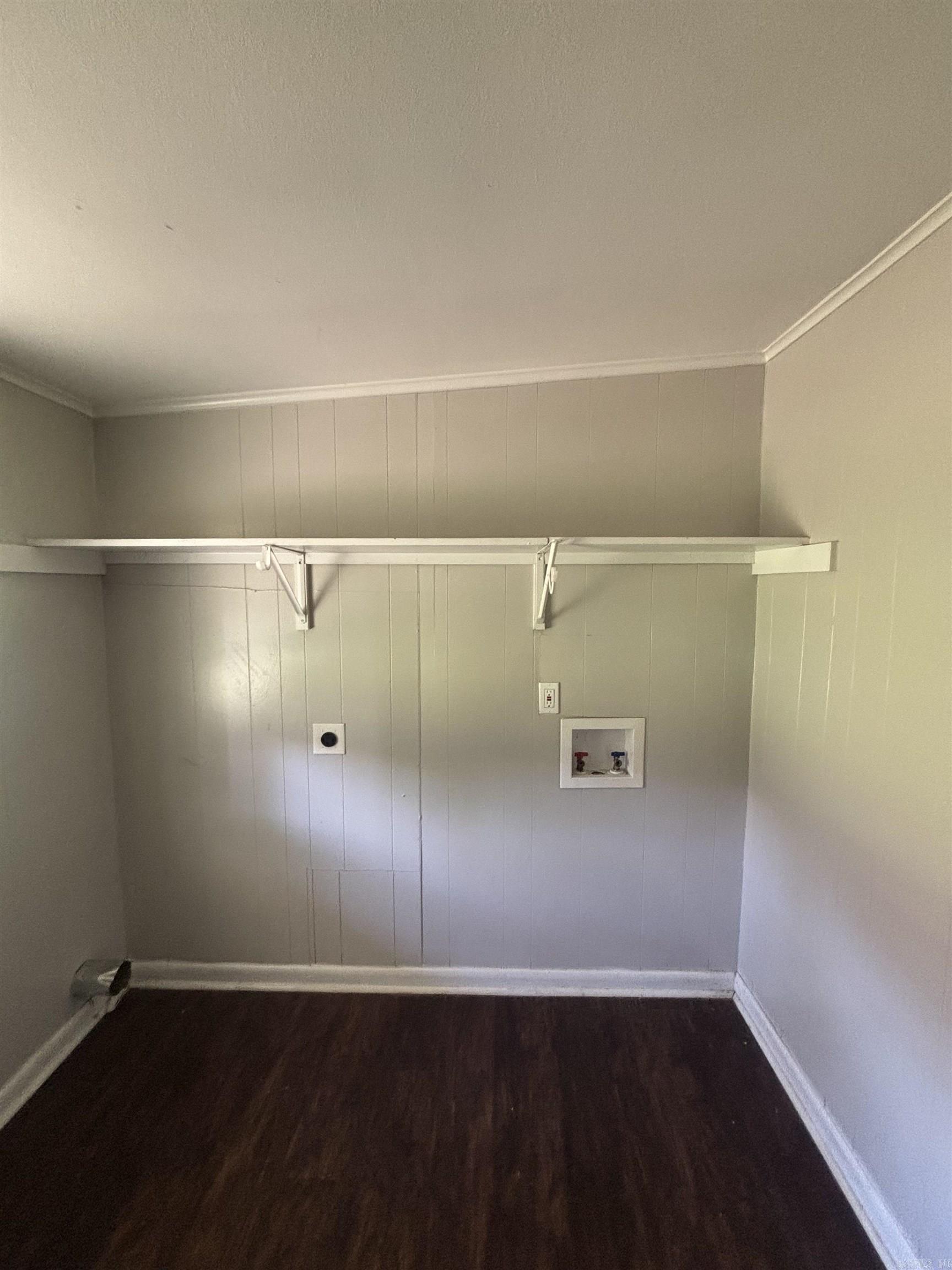INTERURBAN HGTS - Residential