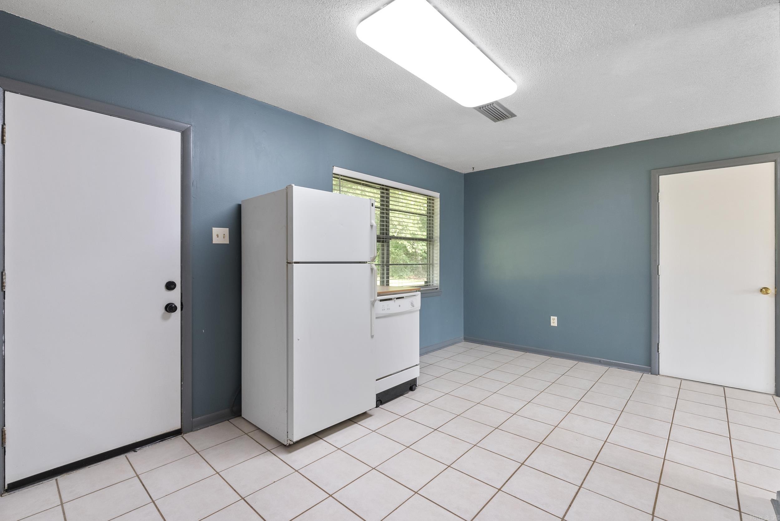 WESTWOOD GARDENS - Residential