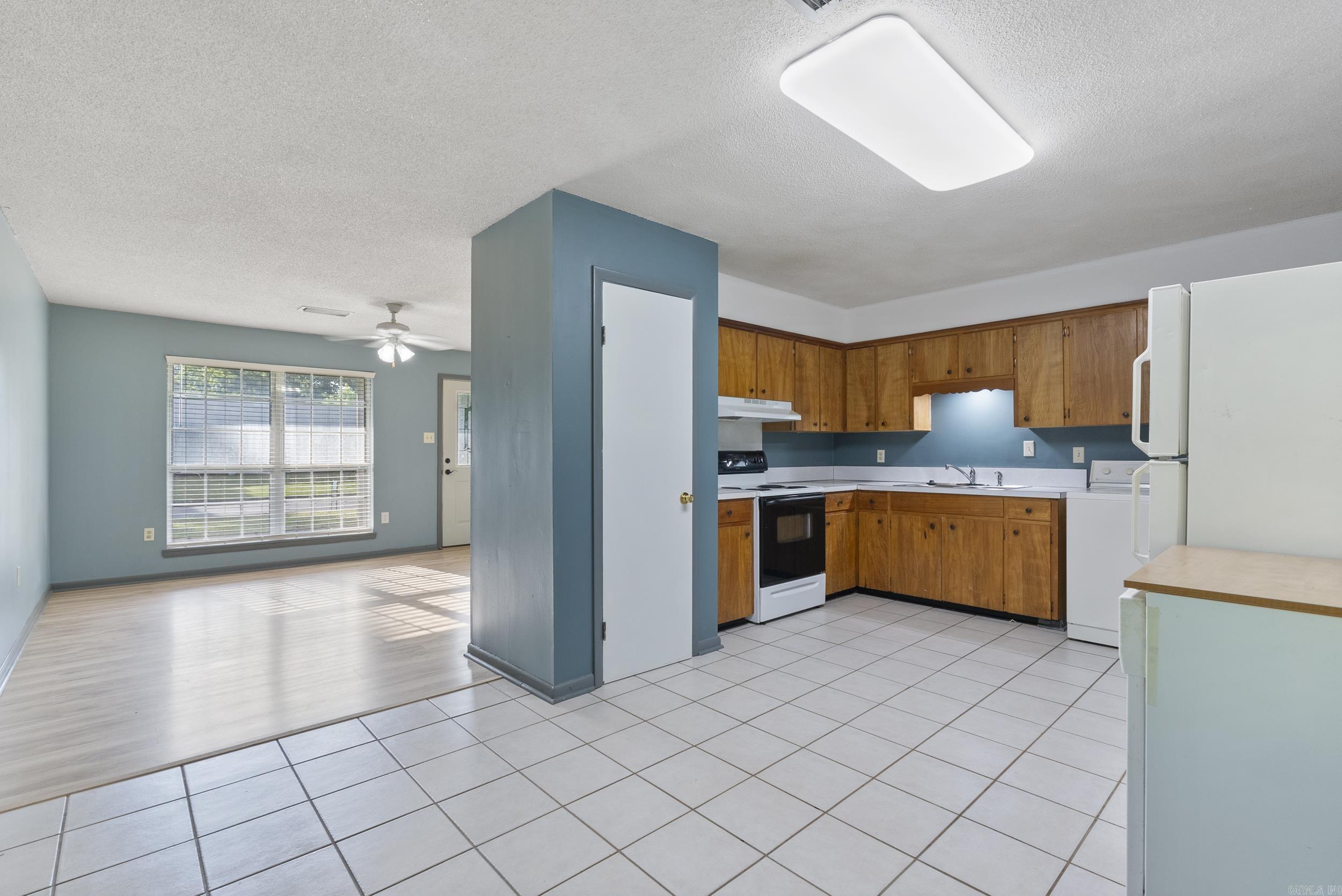 WESTWOOD GARDENS - Residential