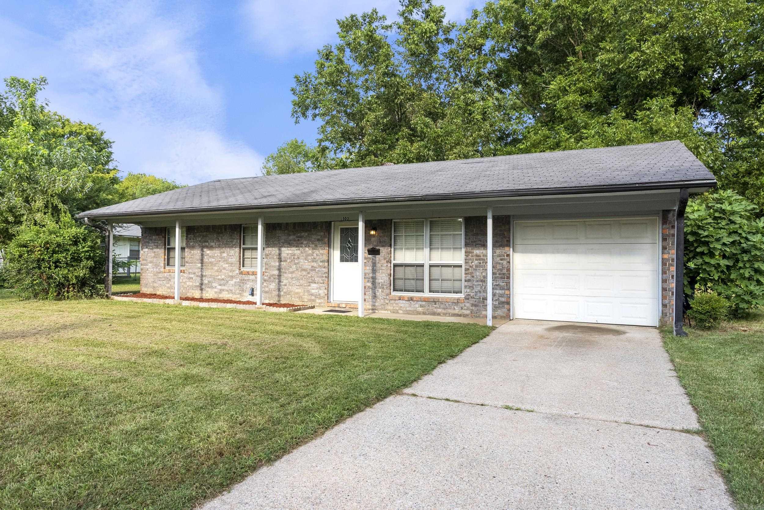 WESTWOOD GARDENS - Residential