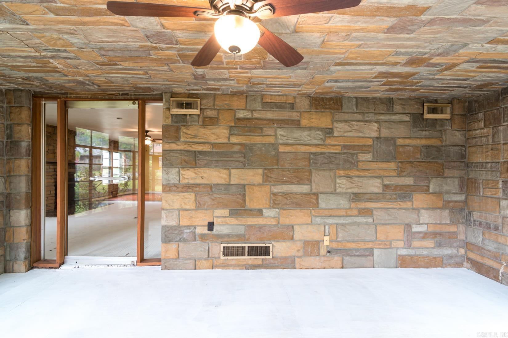 Johnson SJ - Residential