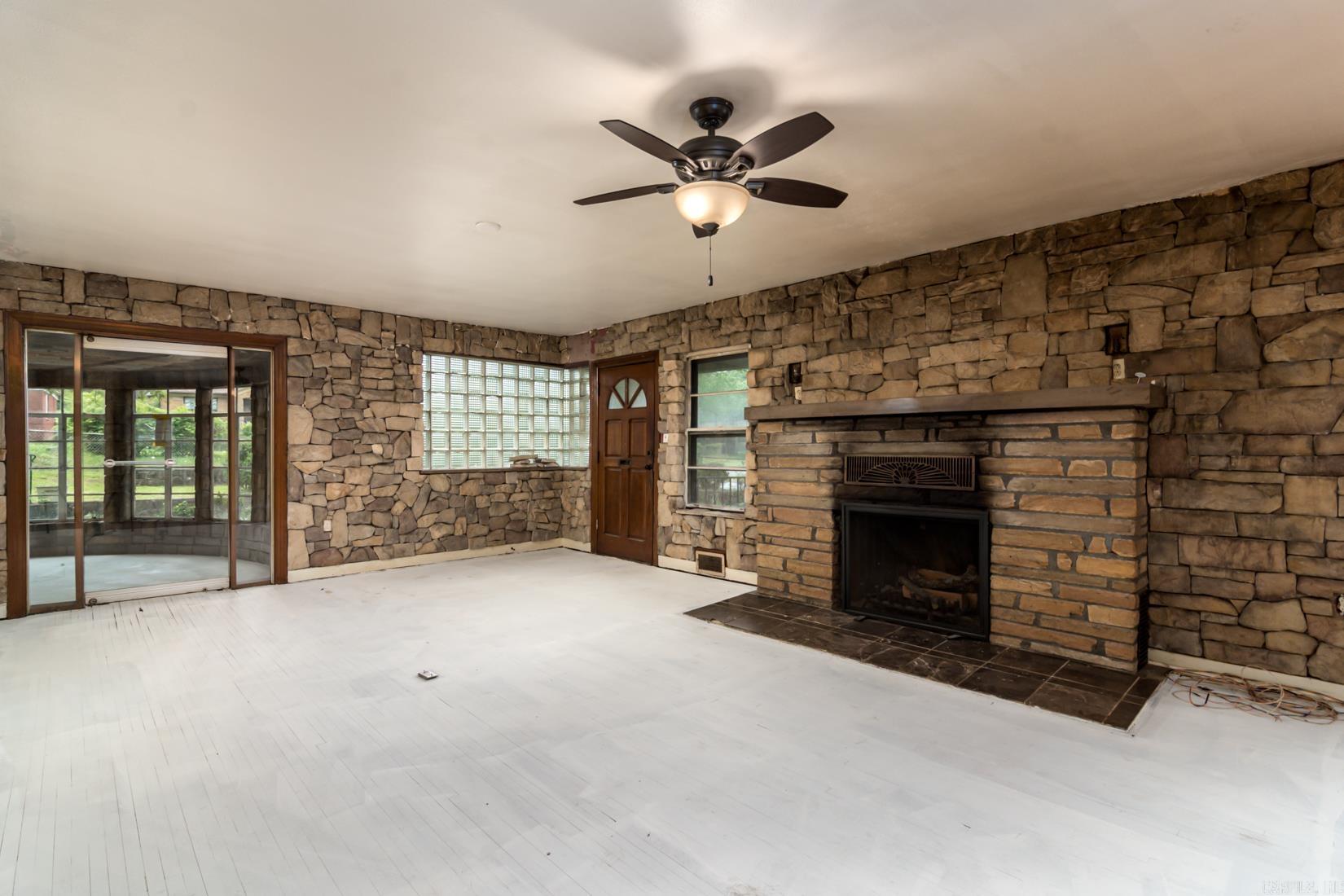 Johnson SJ - Residential