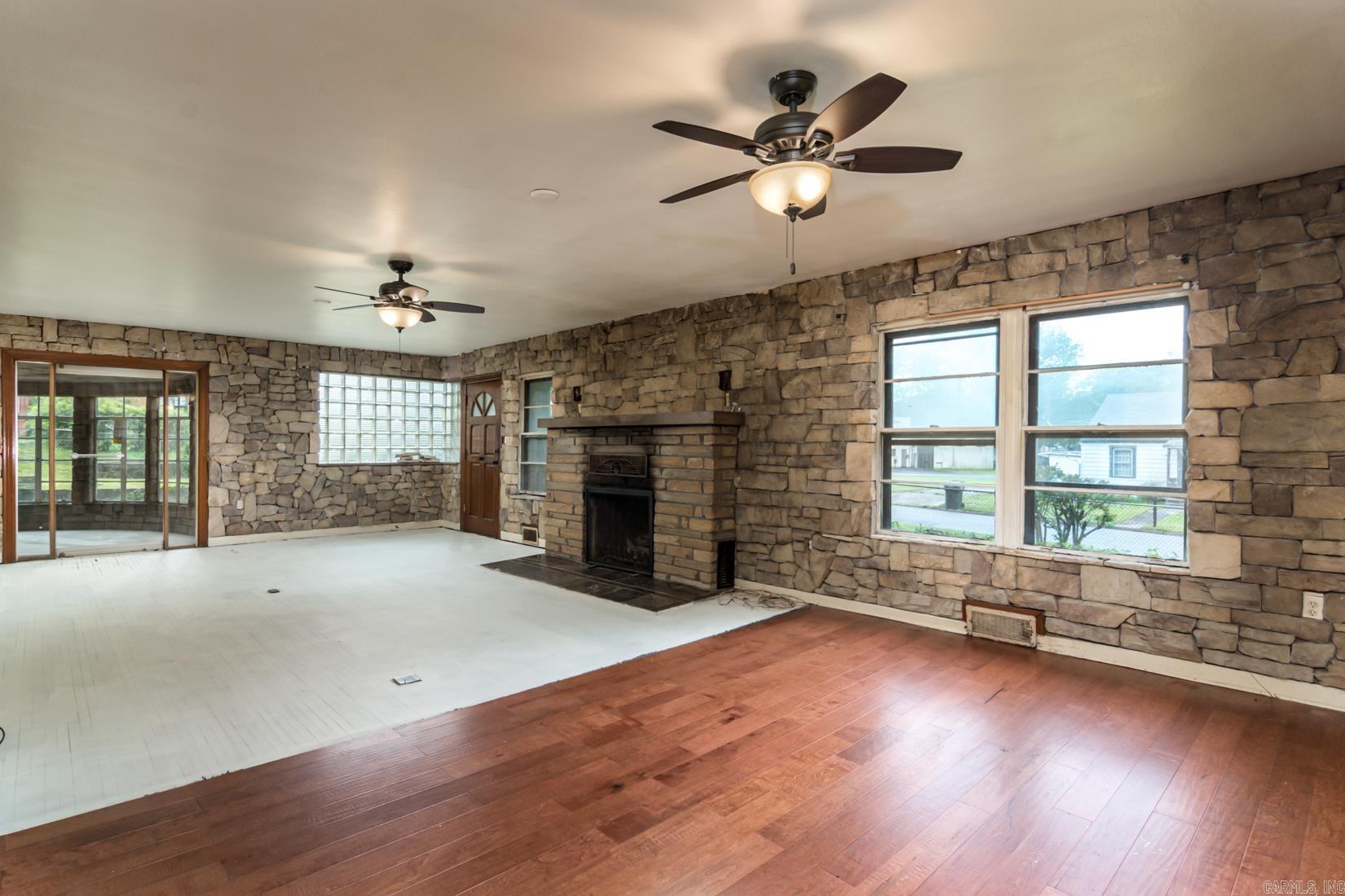 Johnson SJ - Residential