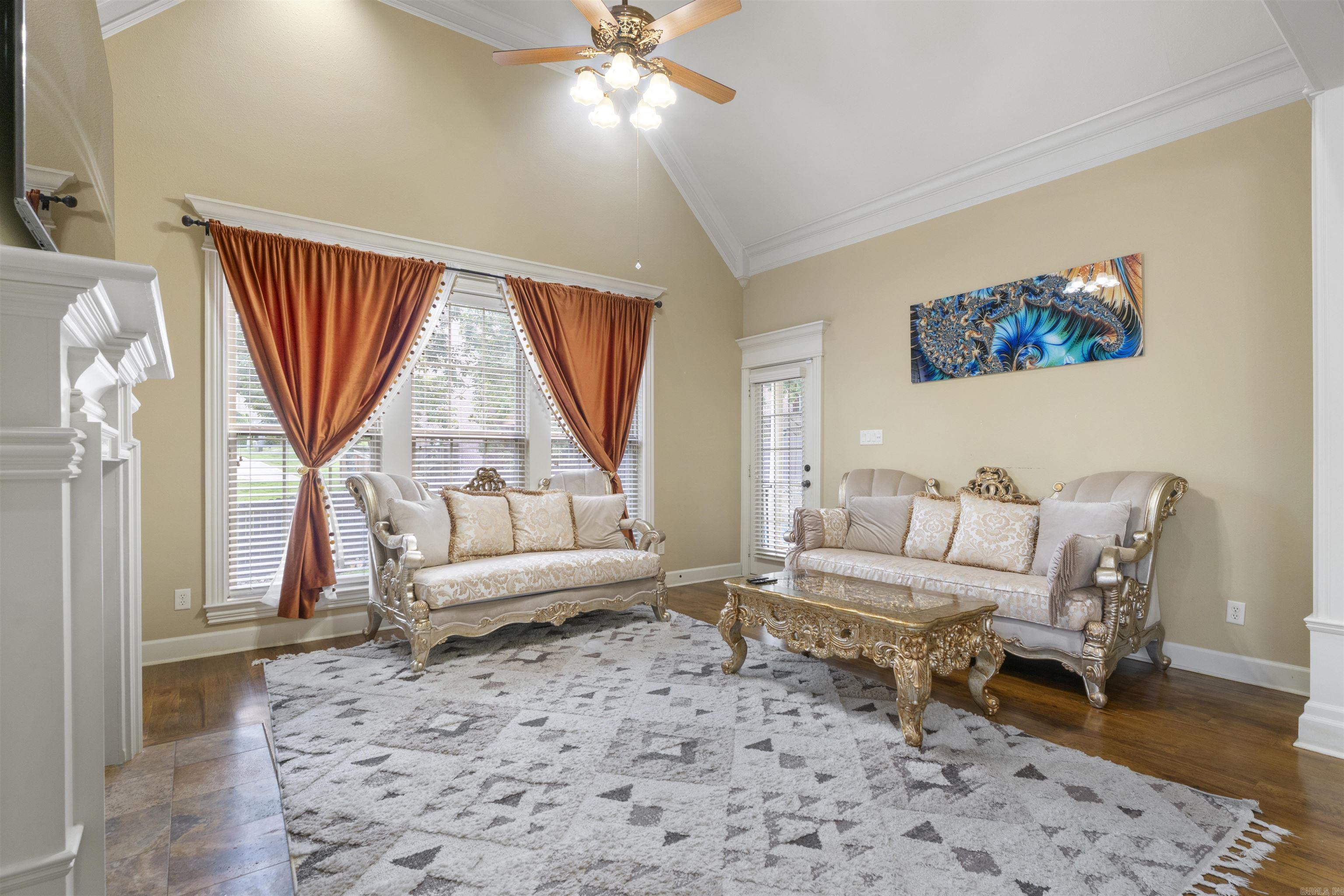 THE VILLAGES OF WELLINGTON - Residential