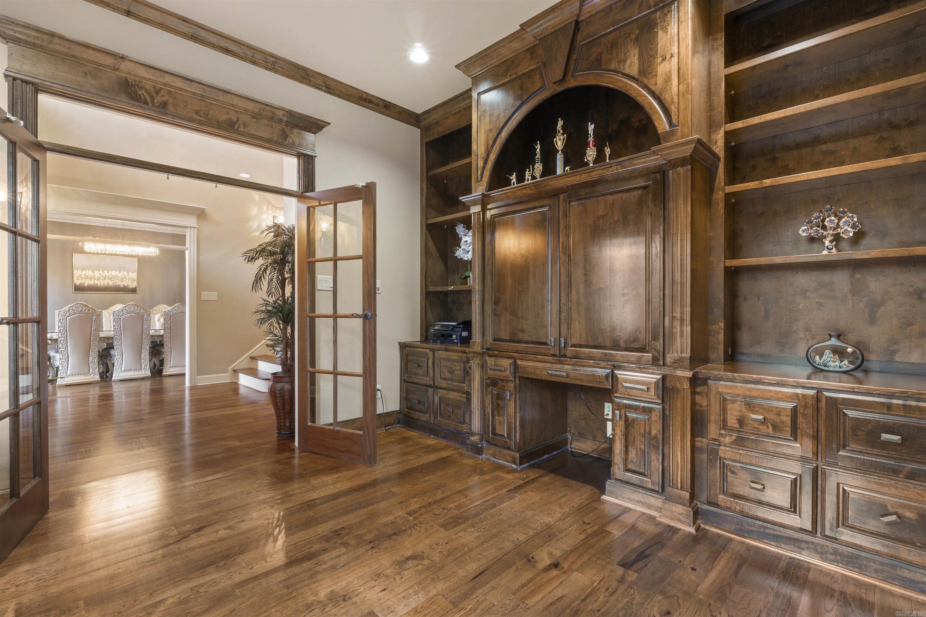 THE VILLAGES OF WELLINGTON - Residential