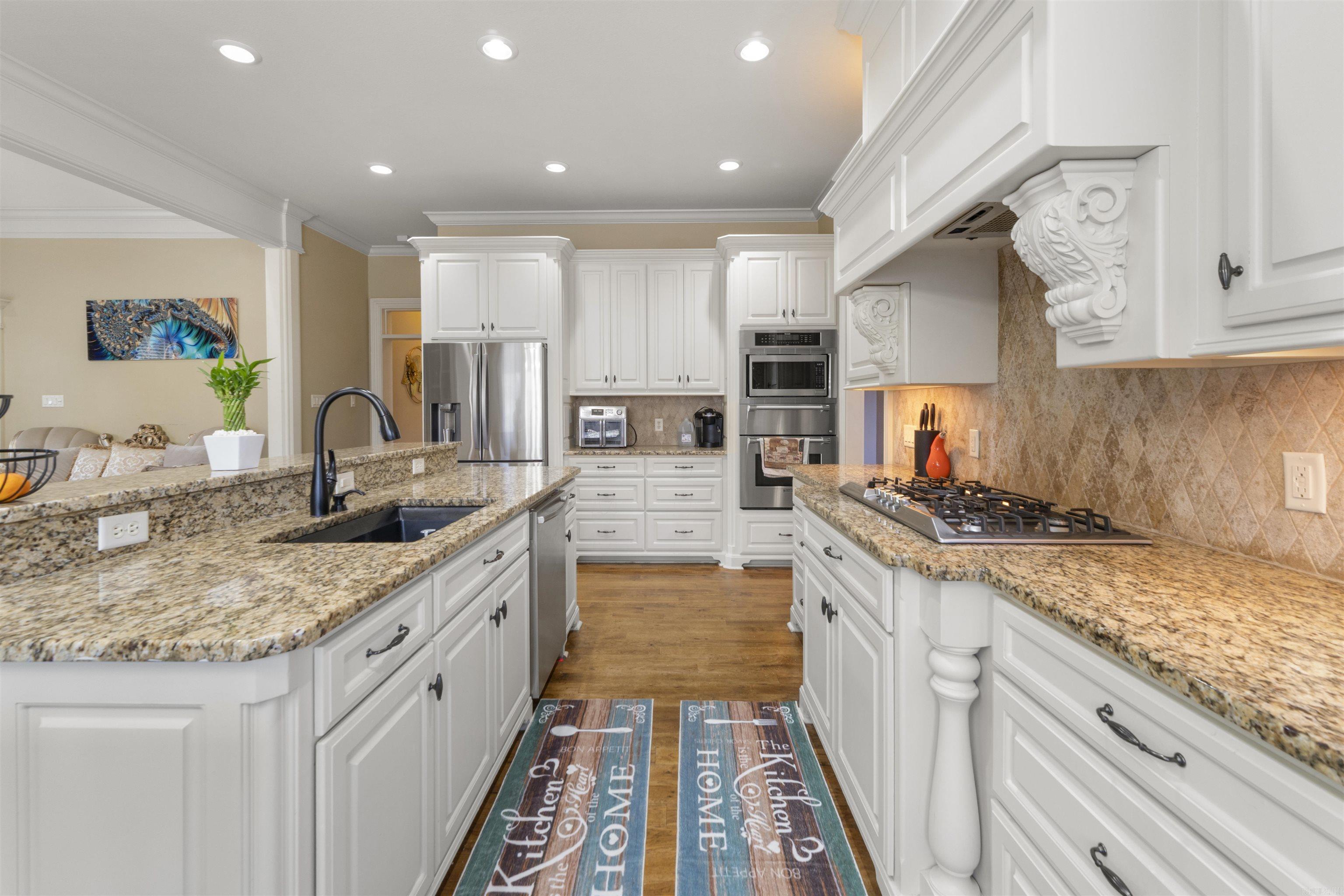 THE VILLAGES OF WELLINGTON - Residential