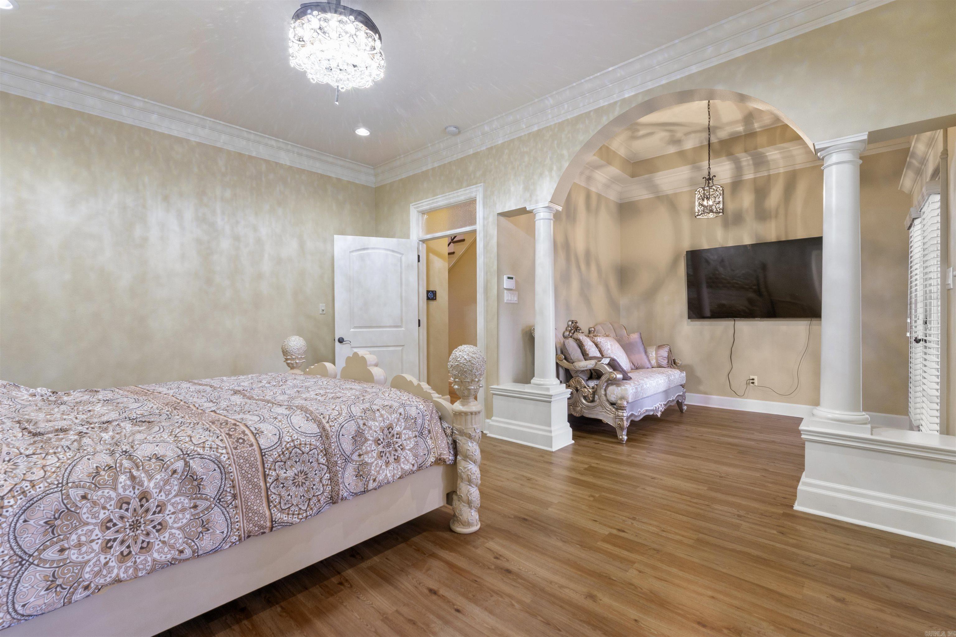 THE VILLAGES OF WELLINGTON - Residential