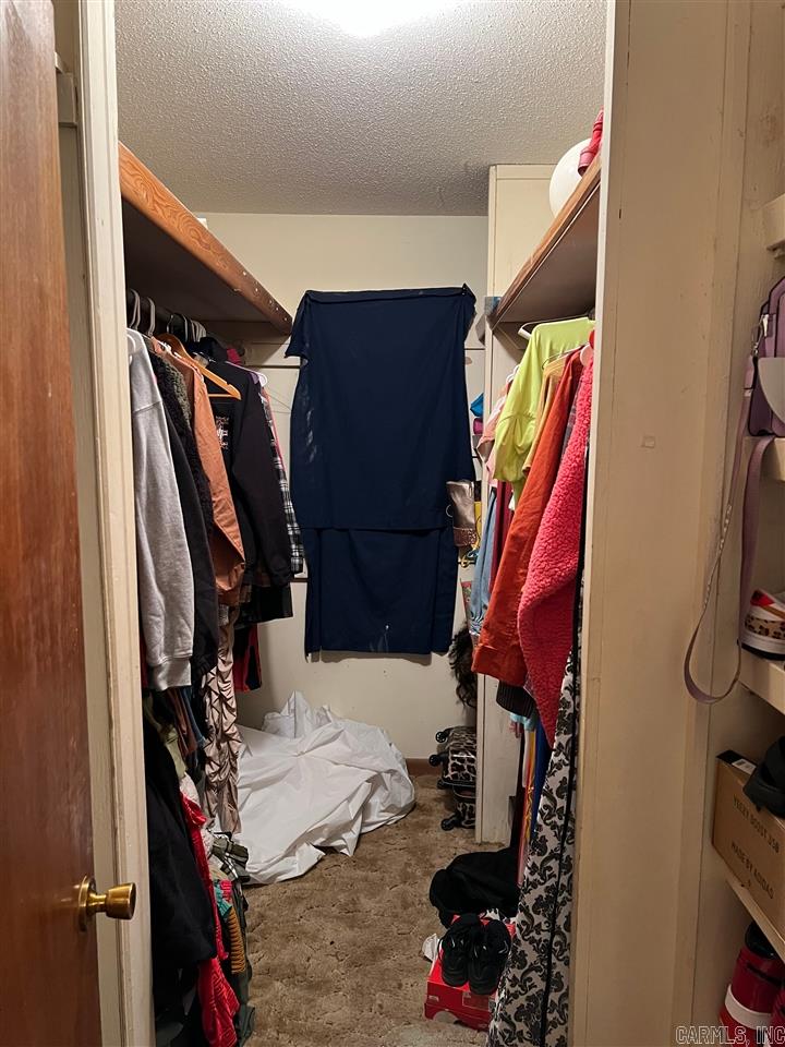 FAIRVIEW - Residential