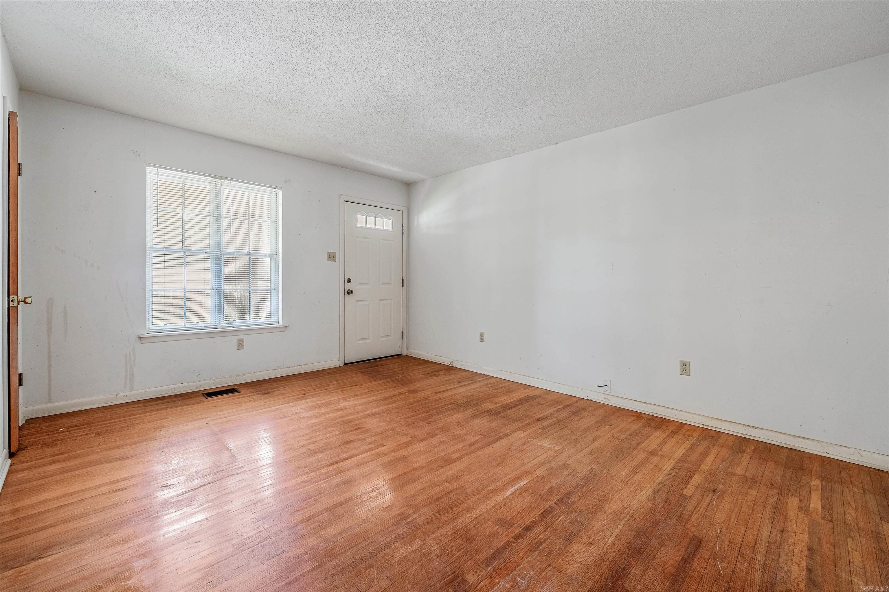 PARK HILL - Residential