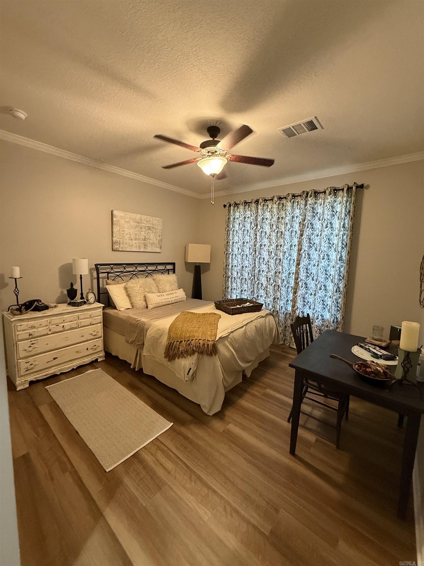 HIDDEN VALLEY - Residential