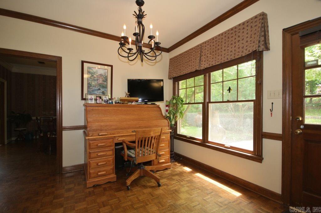 PLEASANT VALLEY MANOR - Residential