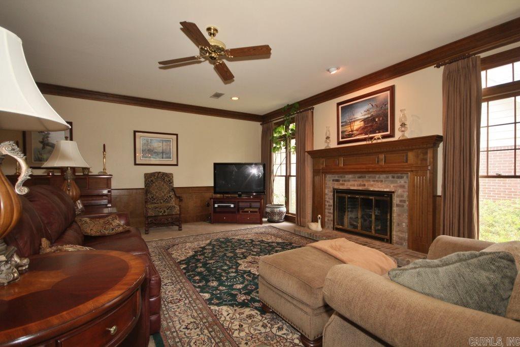 PLEASANT VALLEY MANOR - Residential