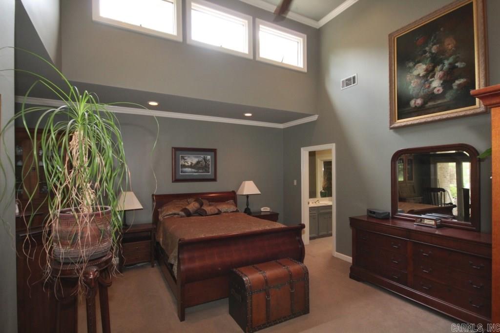 PLEASANT VALLEY MANOR - Residential