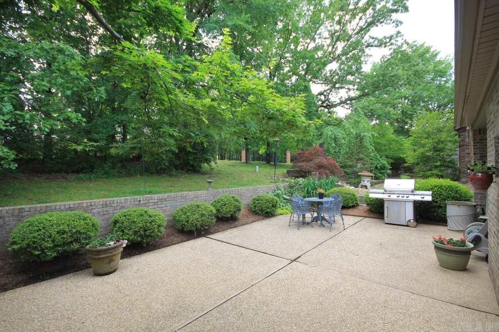 PLEASANT VALLEY MANOR - Residential