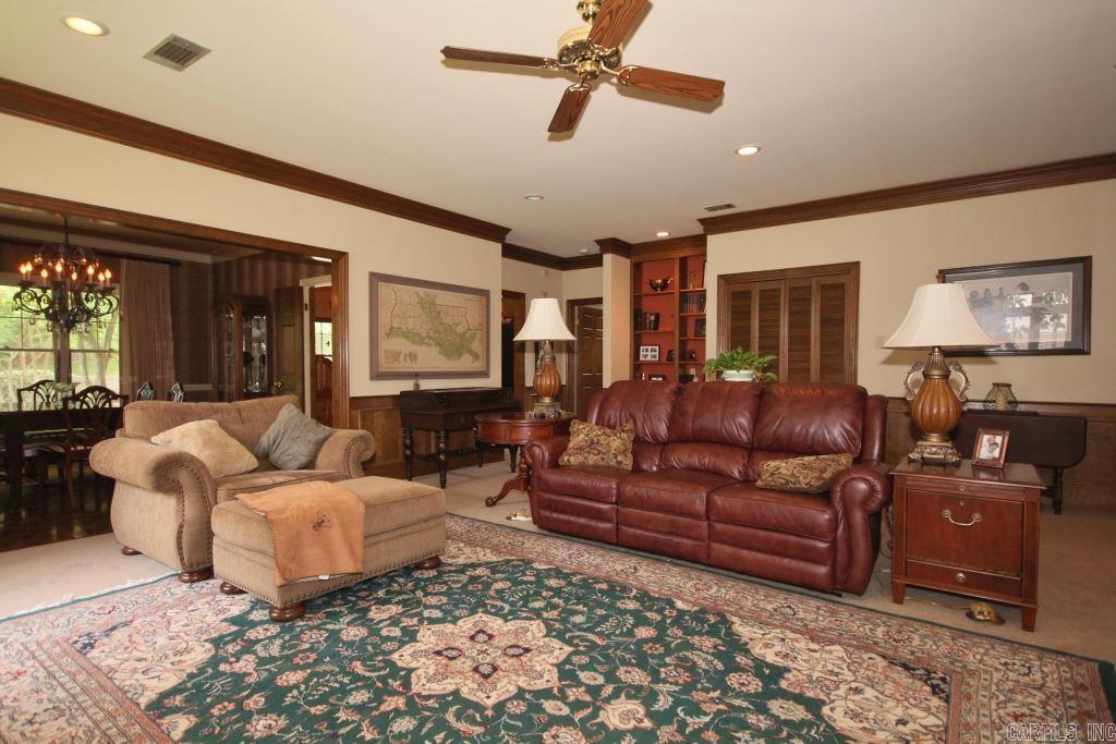 PLEASANT VALLEY MANOR - Residential