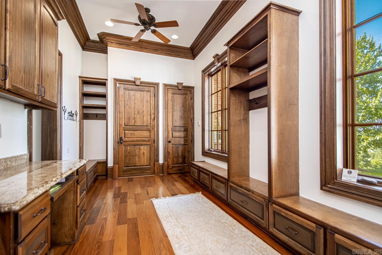 VALLEY FALLS ESTATES - Residential