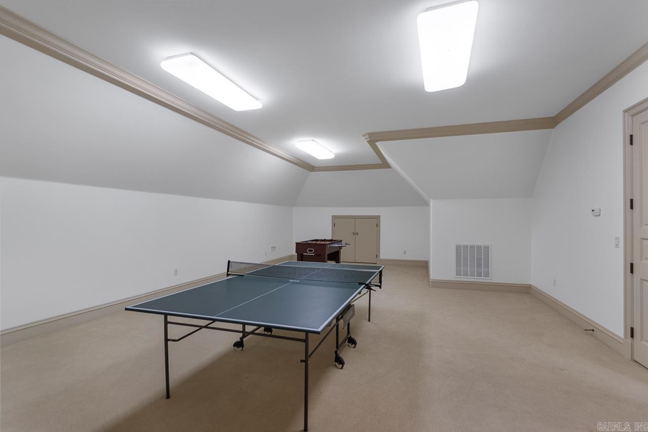 VALLEY FALLS ESTATES - Residential