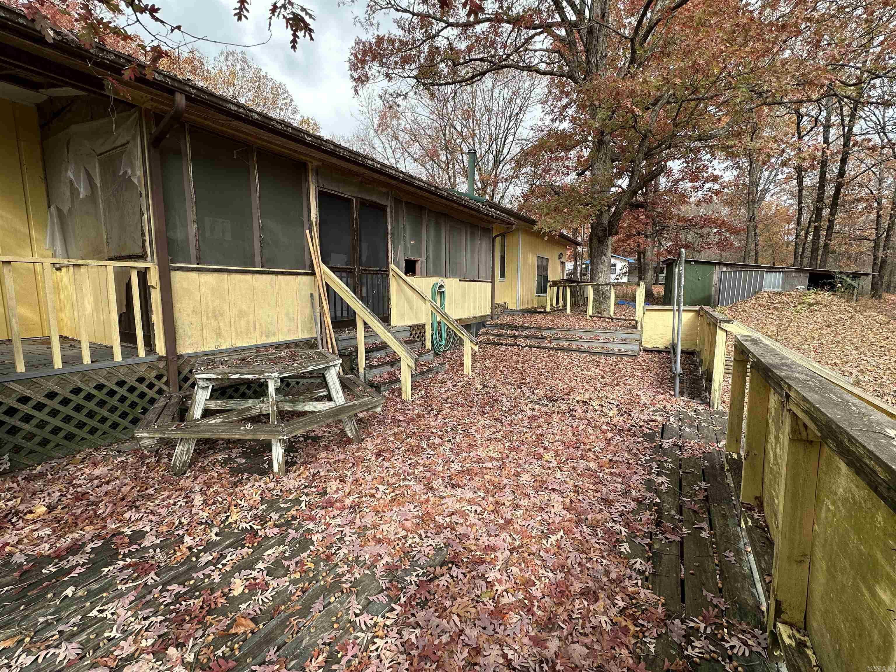 Metes & Bounds - Residential