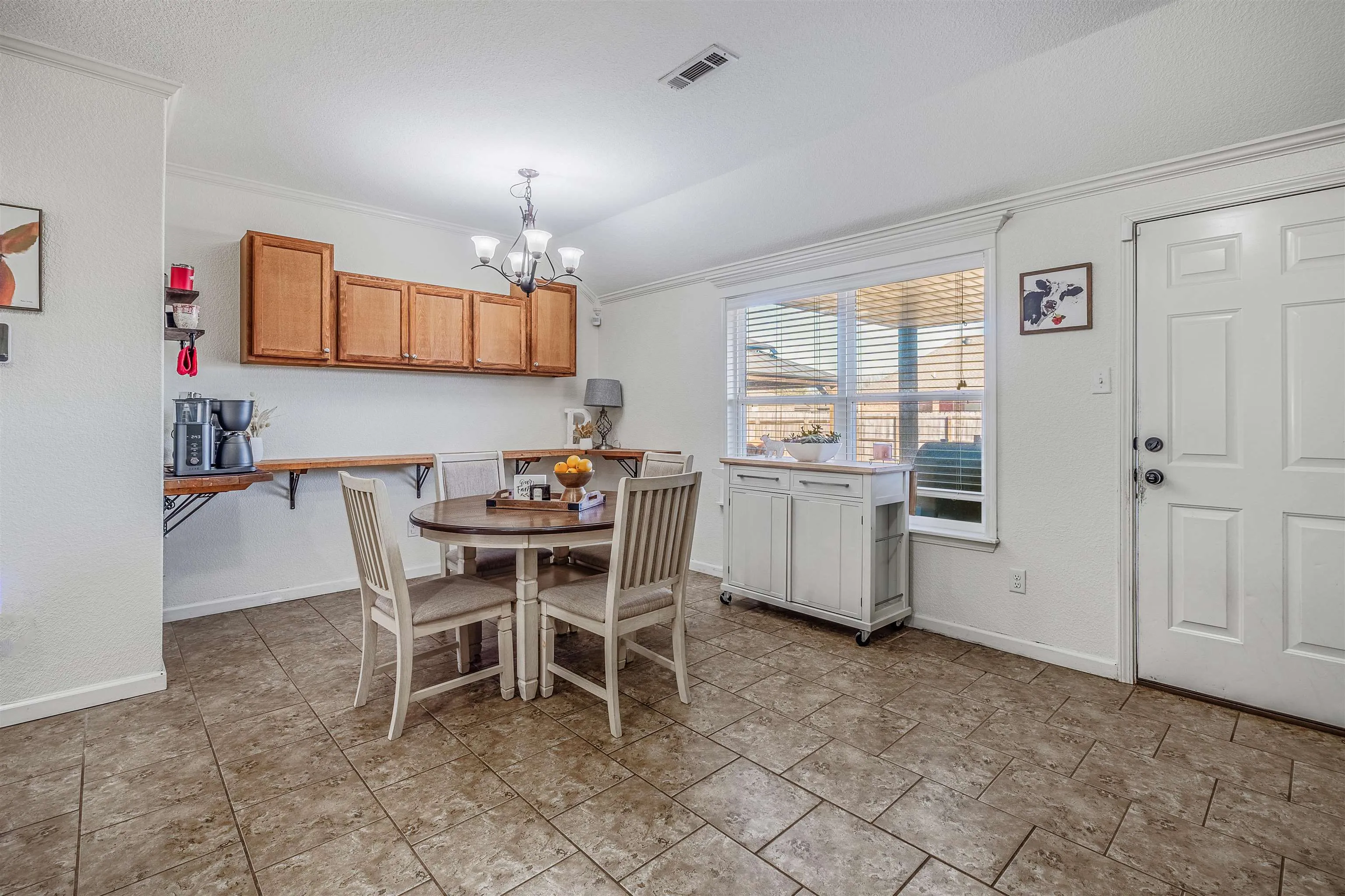 North Little Rock, Arkansas 72117, United States, 4 Bedrooms Bedrooms, ,2 BathroomsBathrooms,Residential,Pending,18737