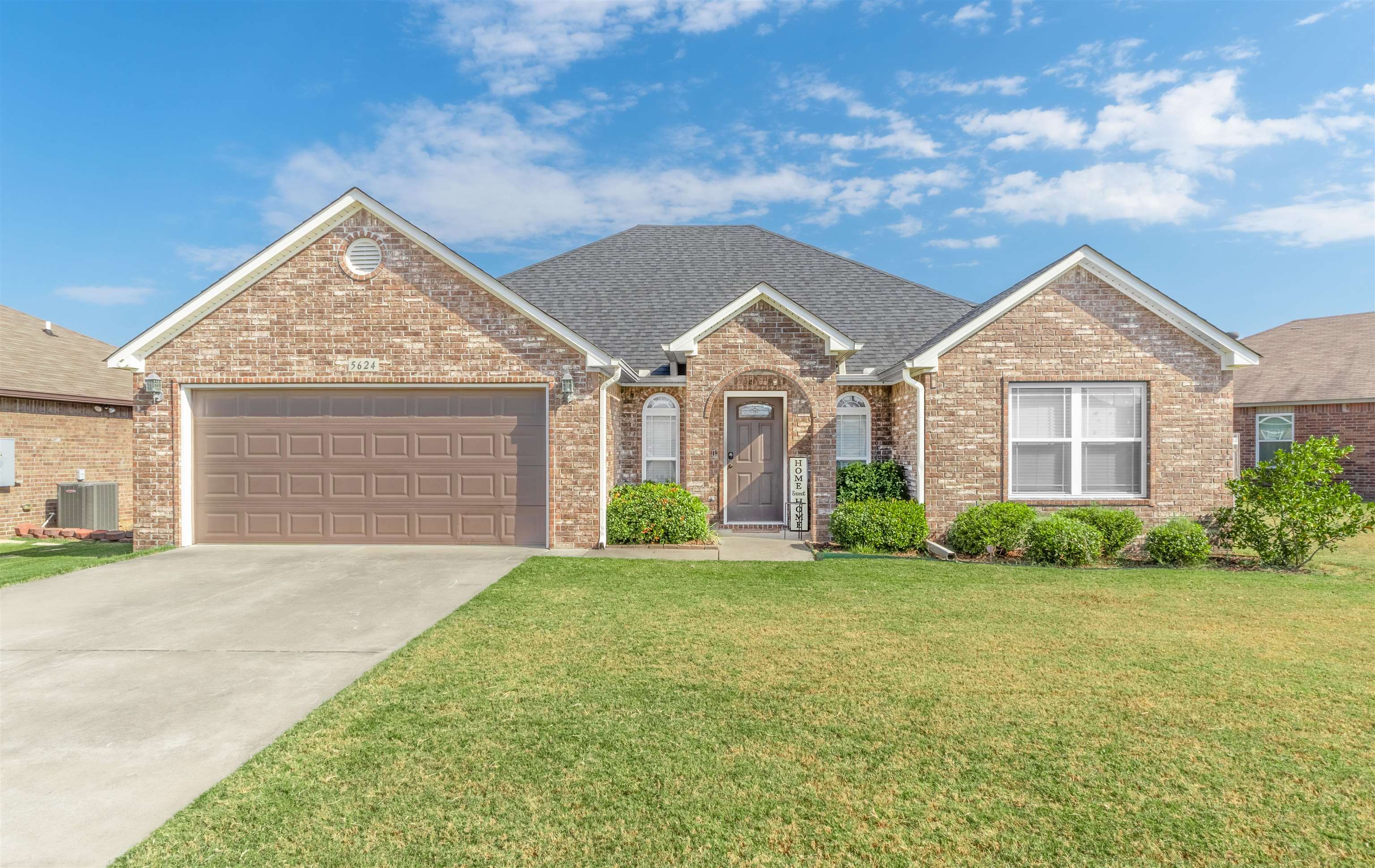 TRAMMEL ESTATES - Residential