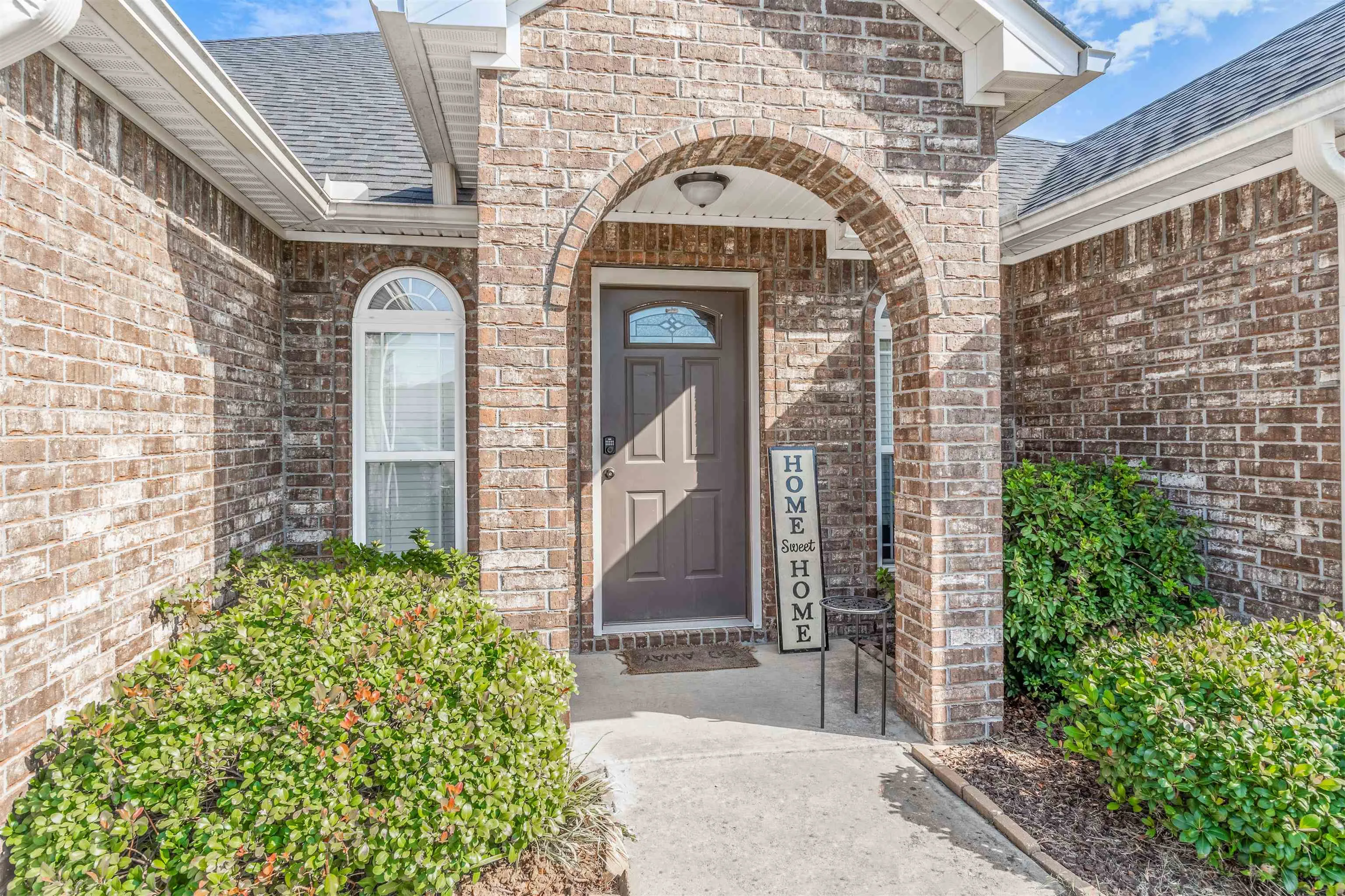 North Little Rock, Arkansas 72117, United States, 4 Bedrooms Bedrooms, ,2 BathroomsBathrooms,Residential,Pending,18737