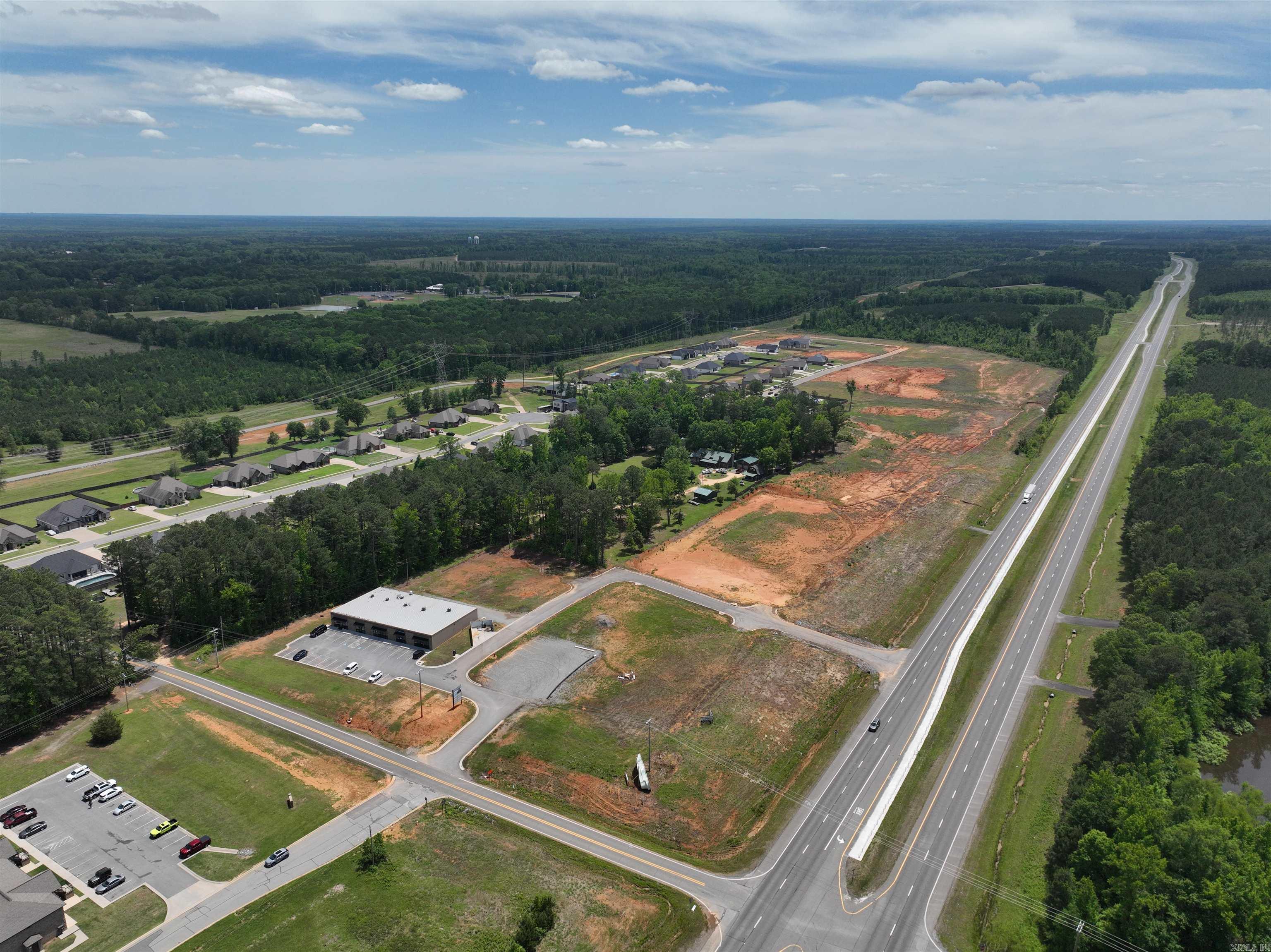 OAK TREE SOUTH - Commercial Sale