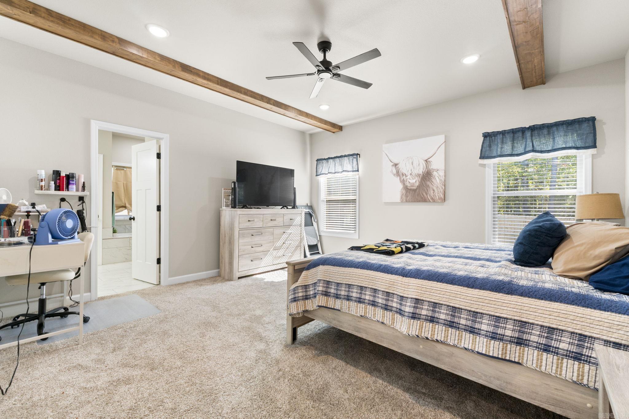 OAK CREEK - Residential