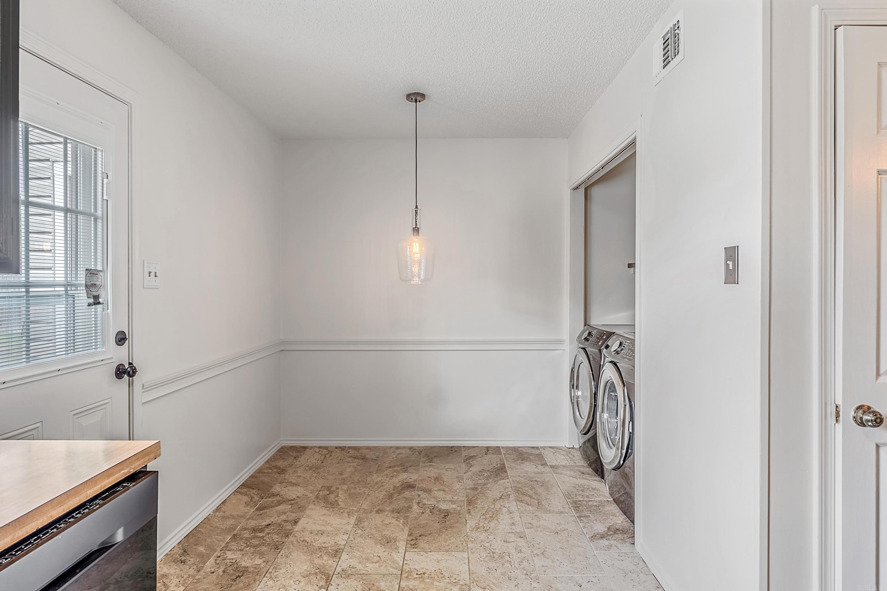 HUDSONS - Residential