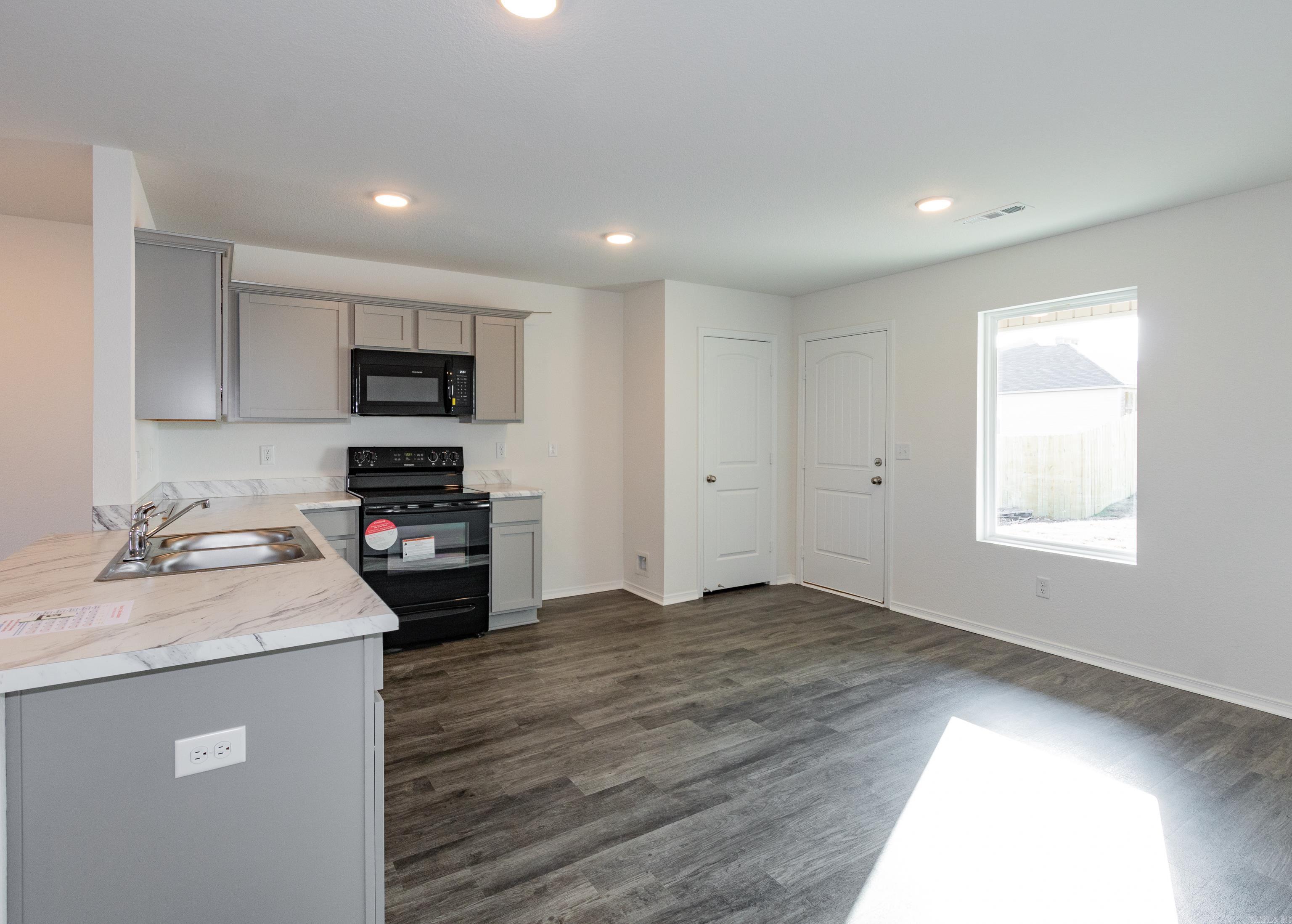 THE MEADOWS - Residential