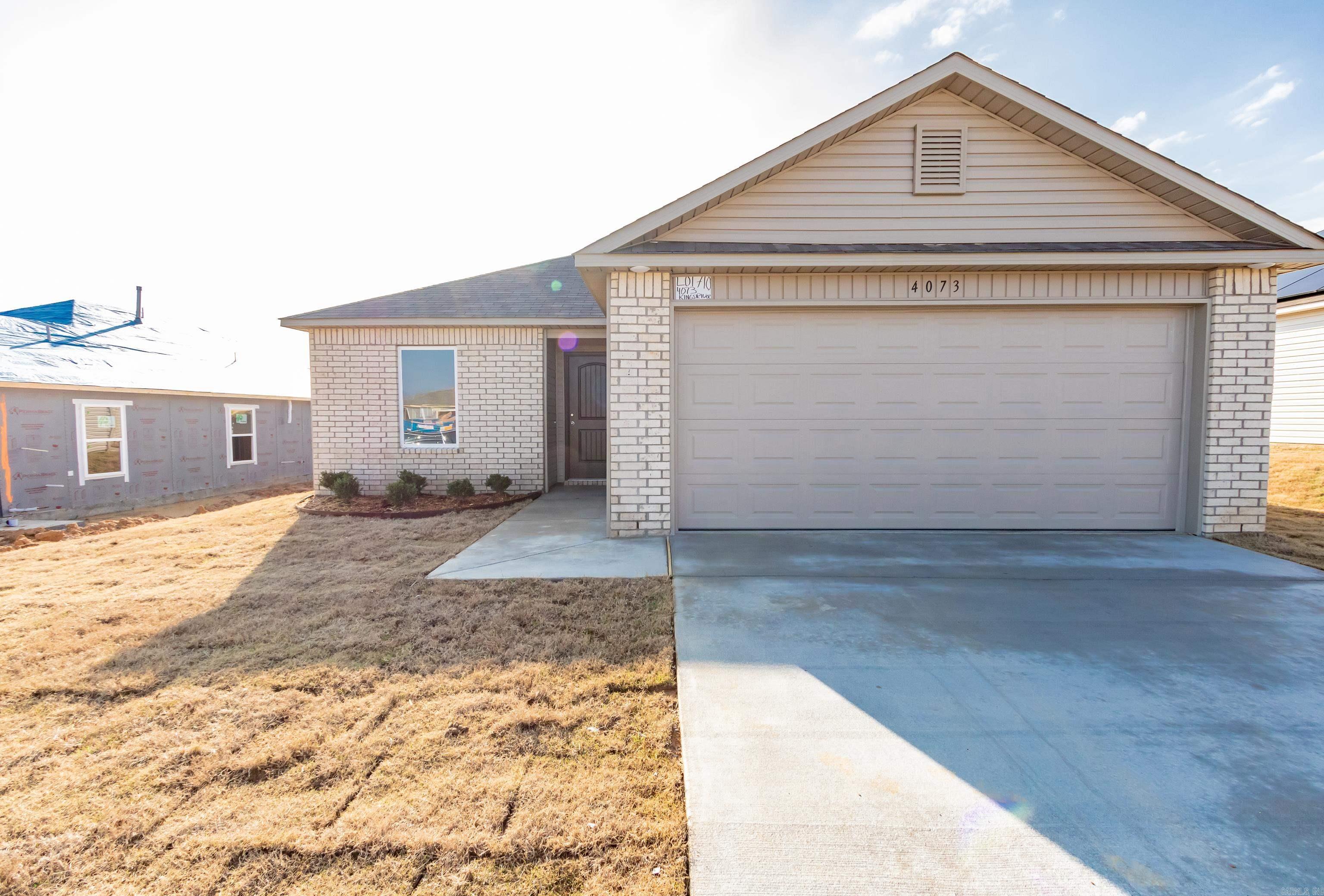 THE MEADOWS - Residential