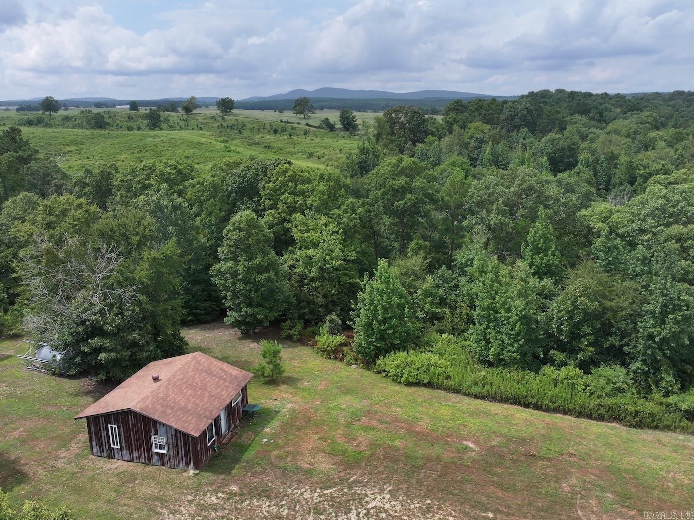 Metes & Bounds - Land