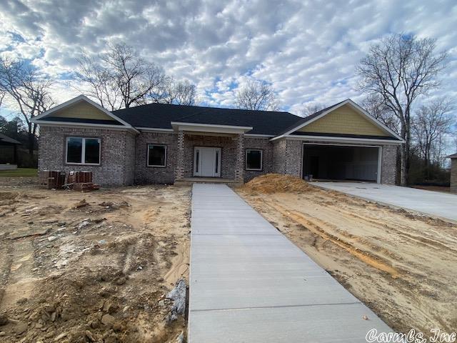 OLDE SALEM TOWNSHIP - Residential