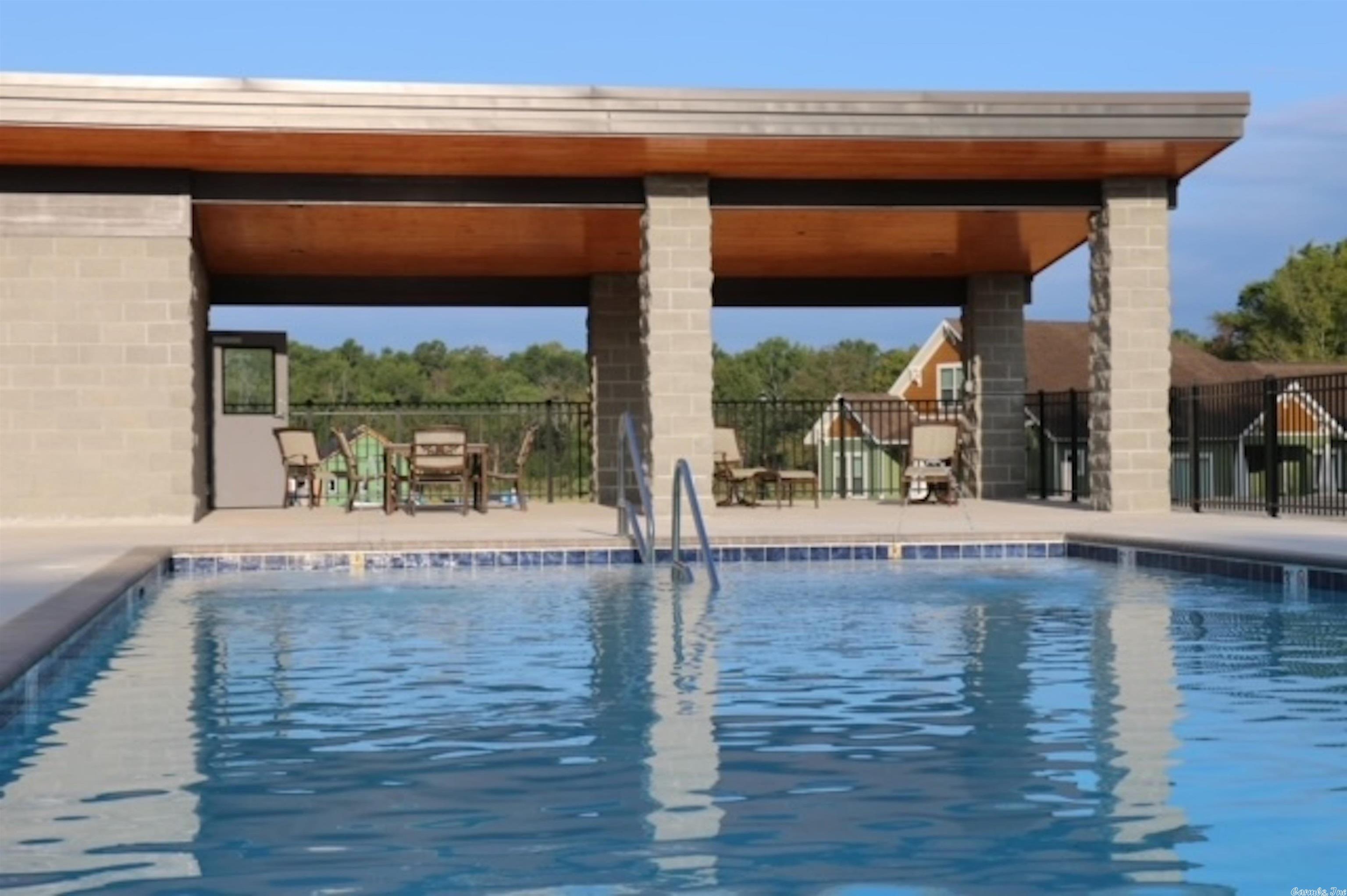 OLDE SALEM TOWNSHIP - Residential