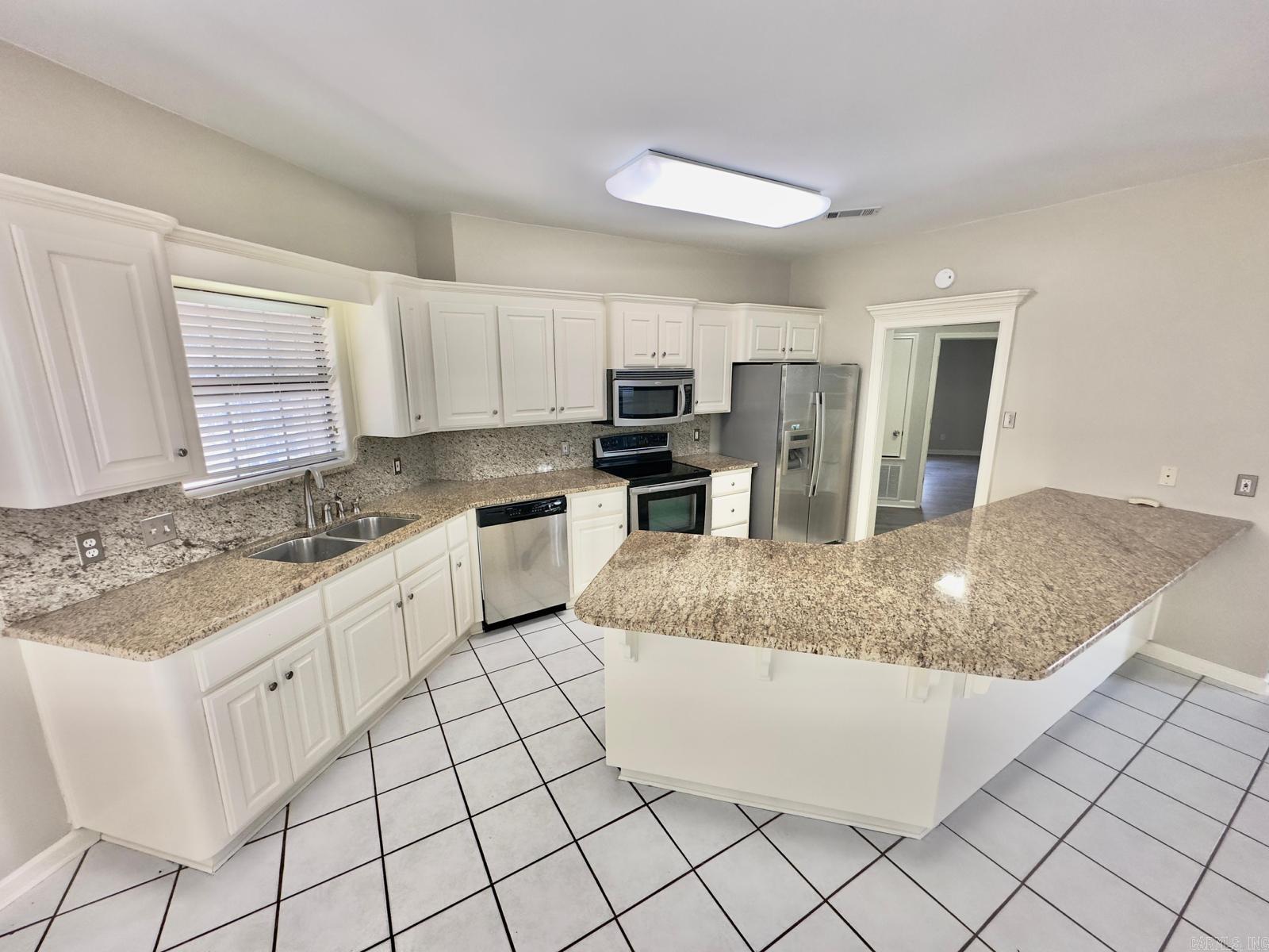 CHERRY CREEK ADDN - Residential Lease