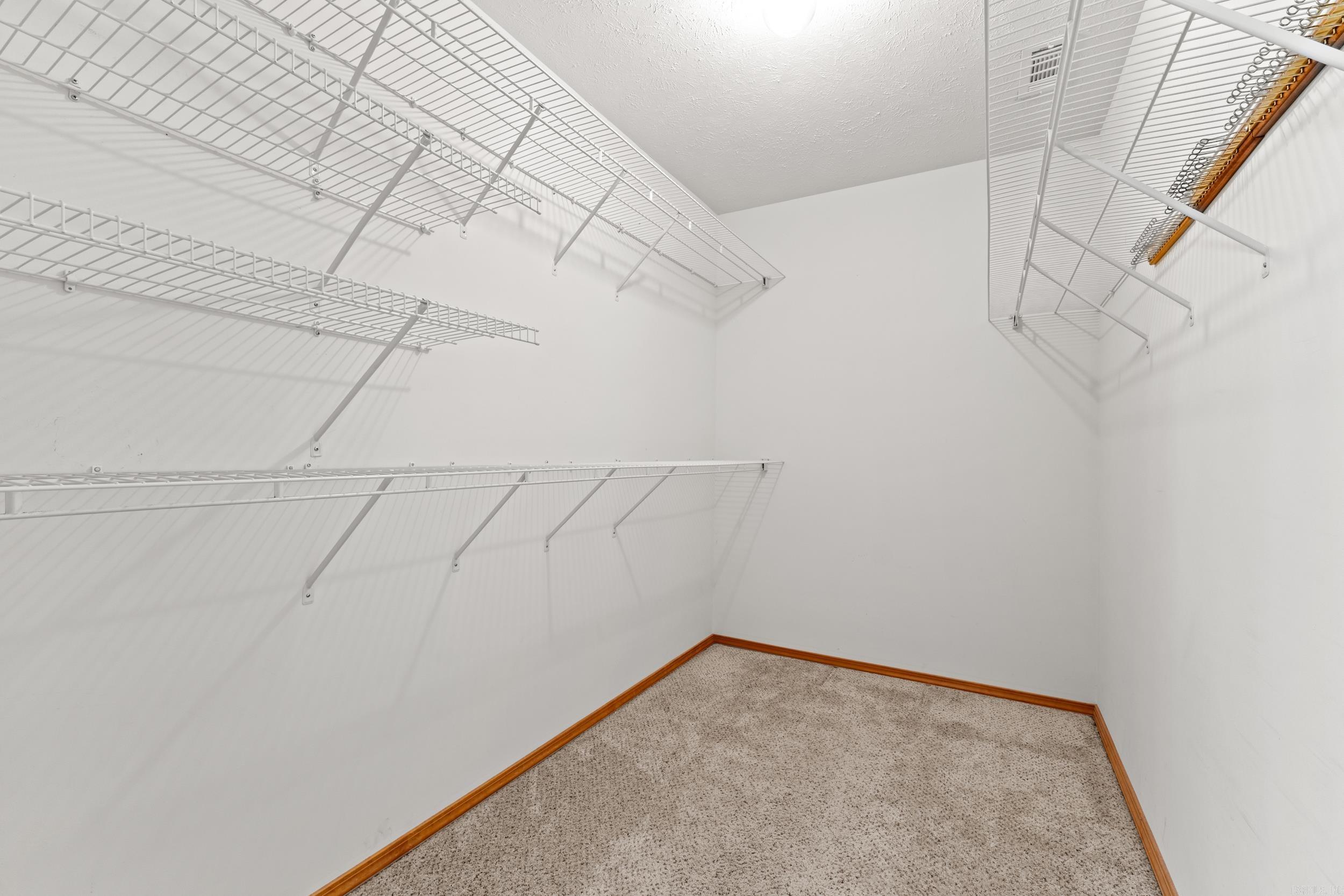 WILLOWBROOK - Residential