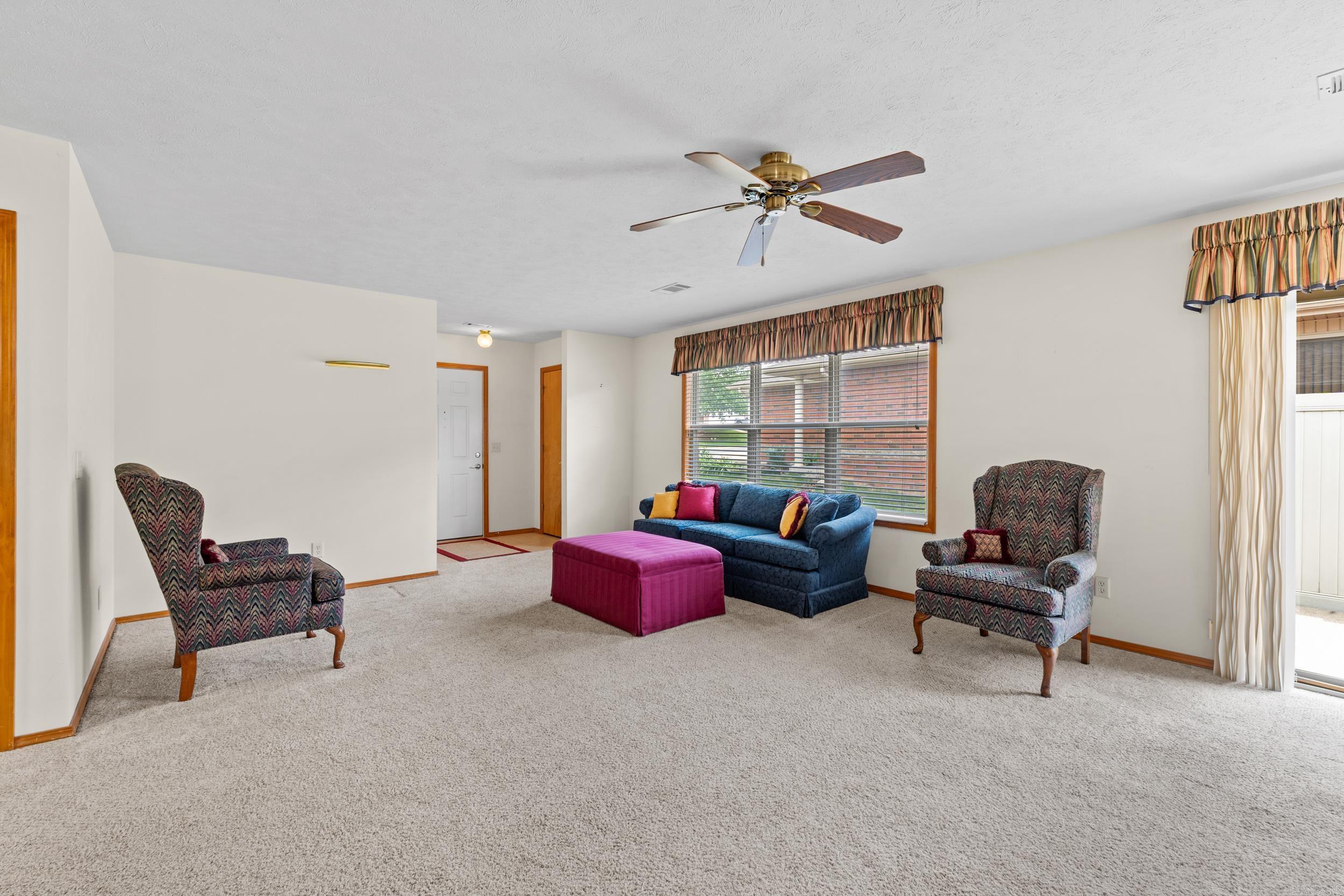 WILLOWBROOK - Residential