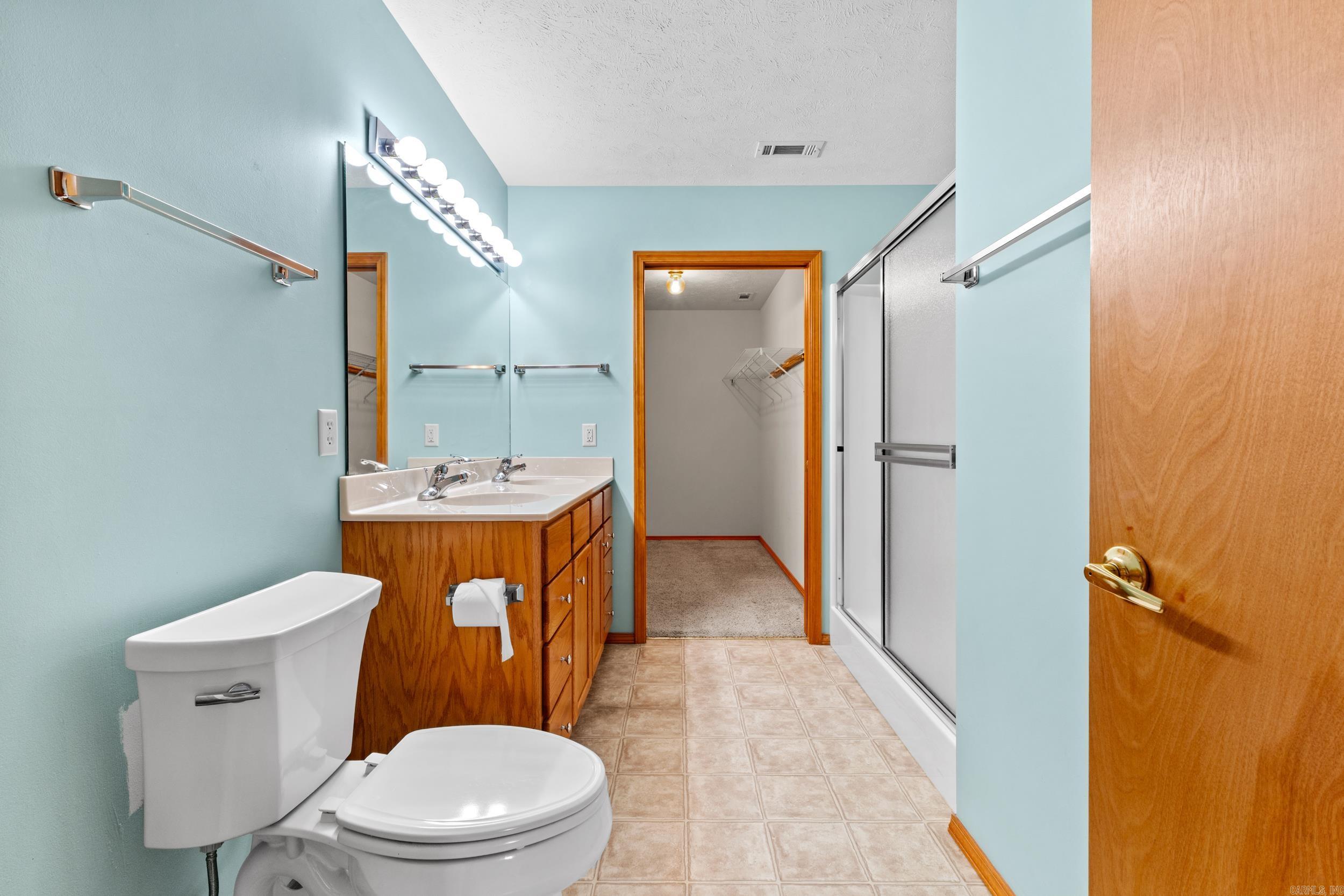 WILLOWBROOK - Residential