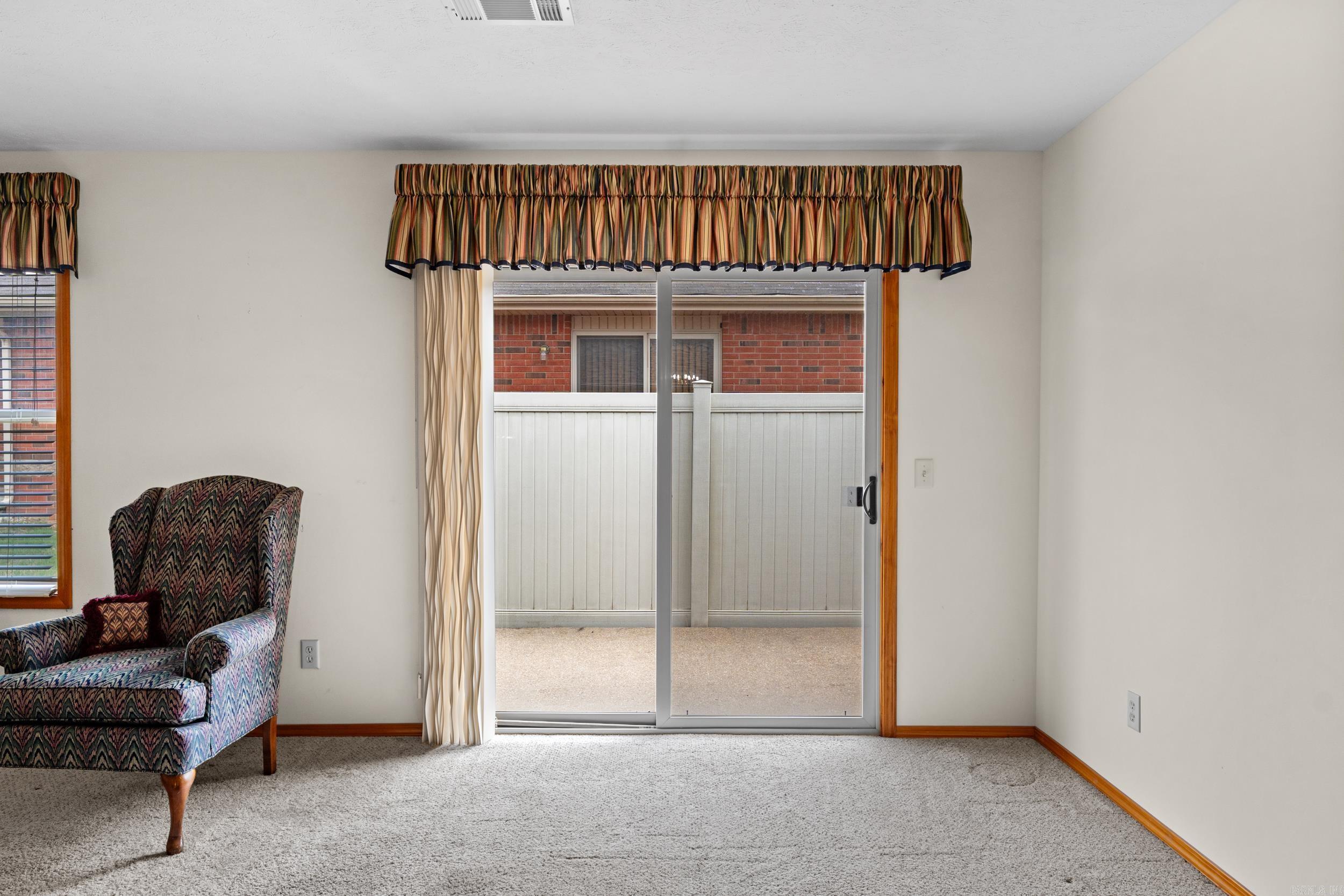 WILLOWBROOK - Residential