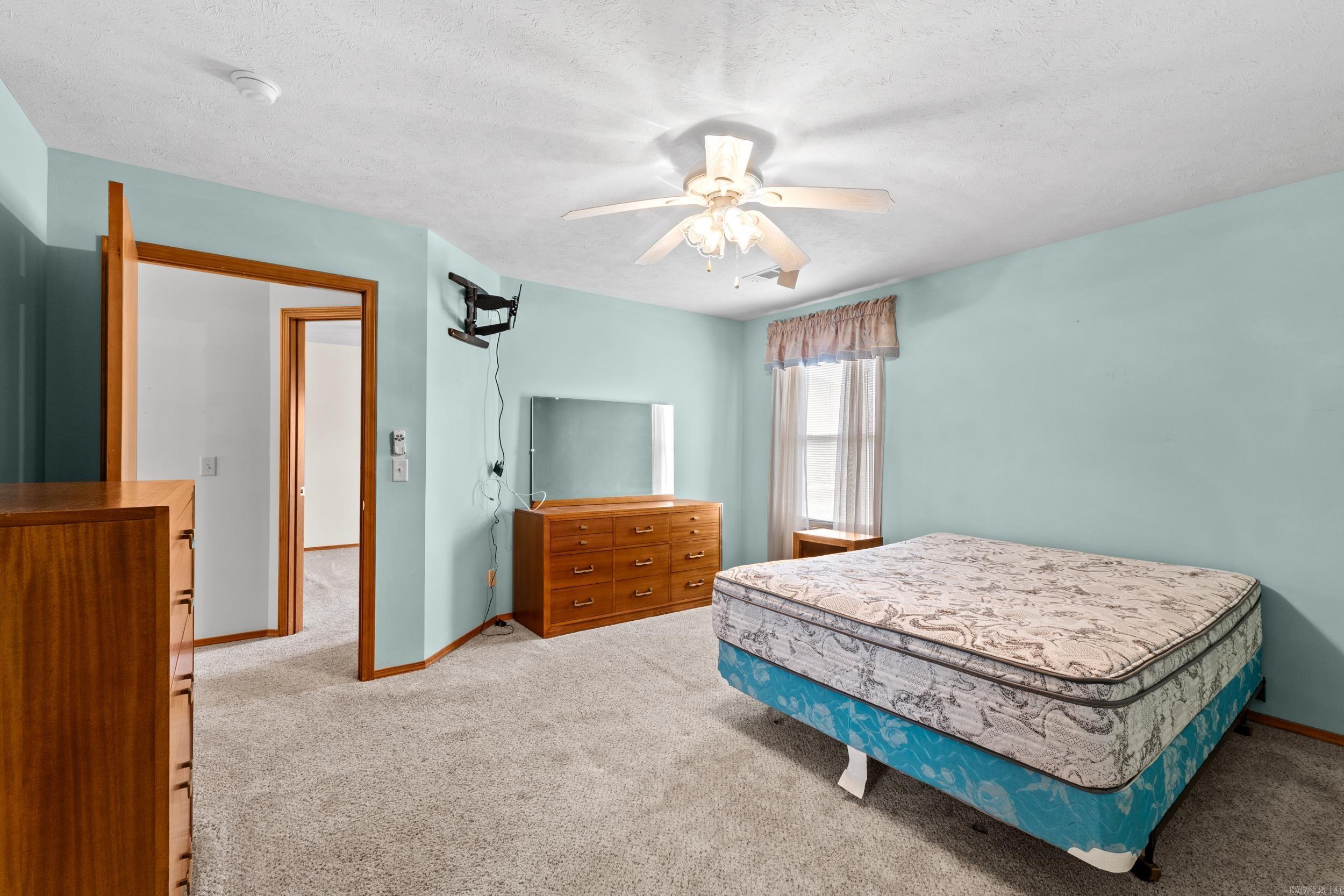 WILLOWBROOK - Residential